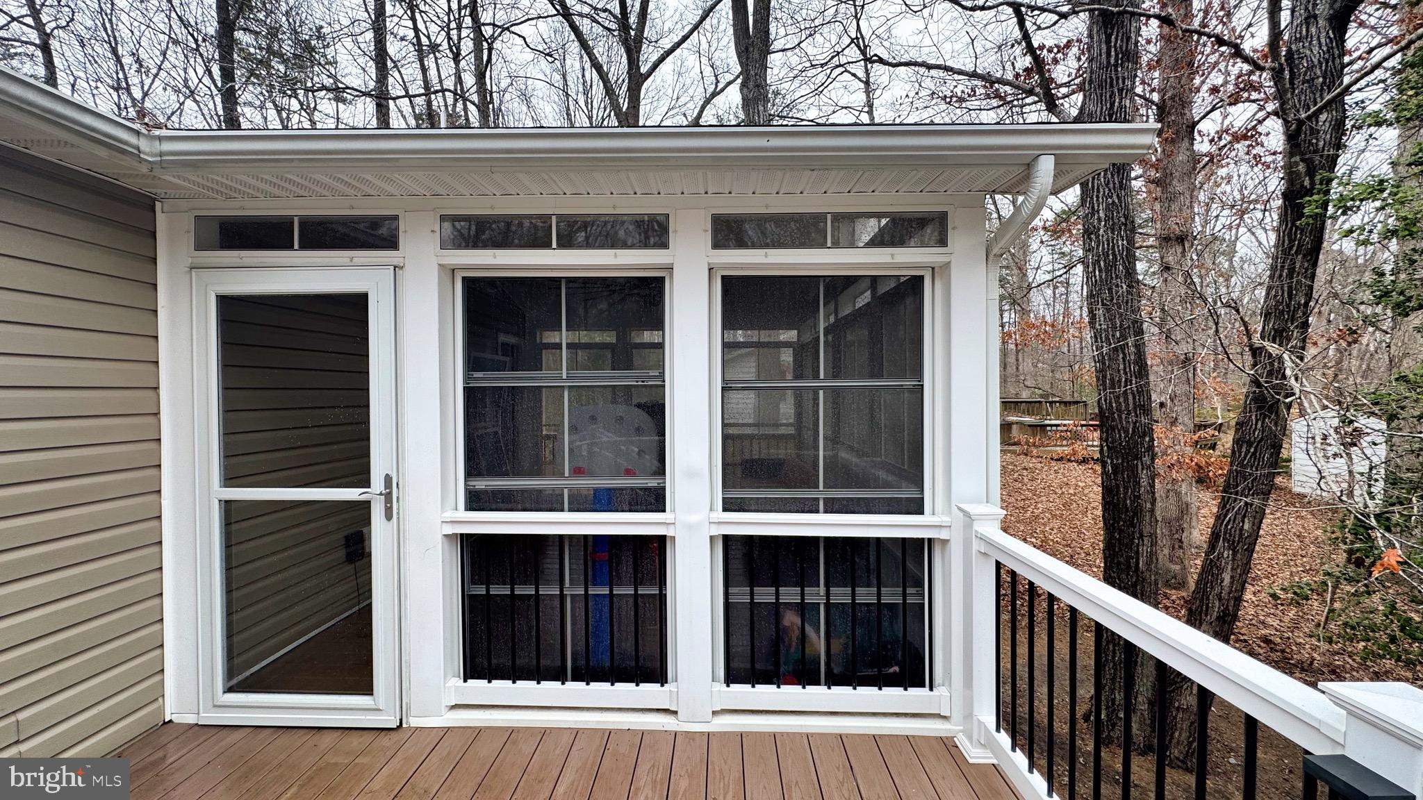 LAKE LAND OR - Residential