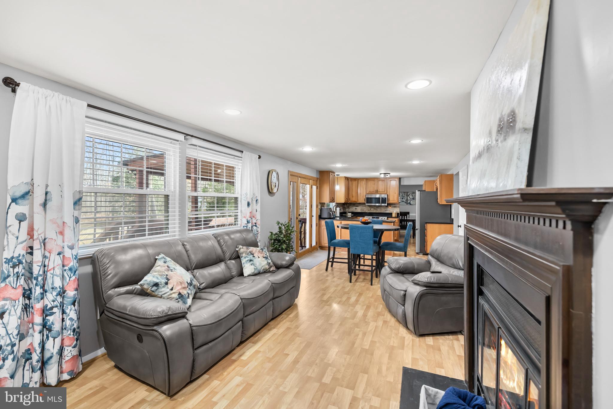 NEWINGTON FOREST - Residential