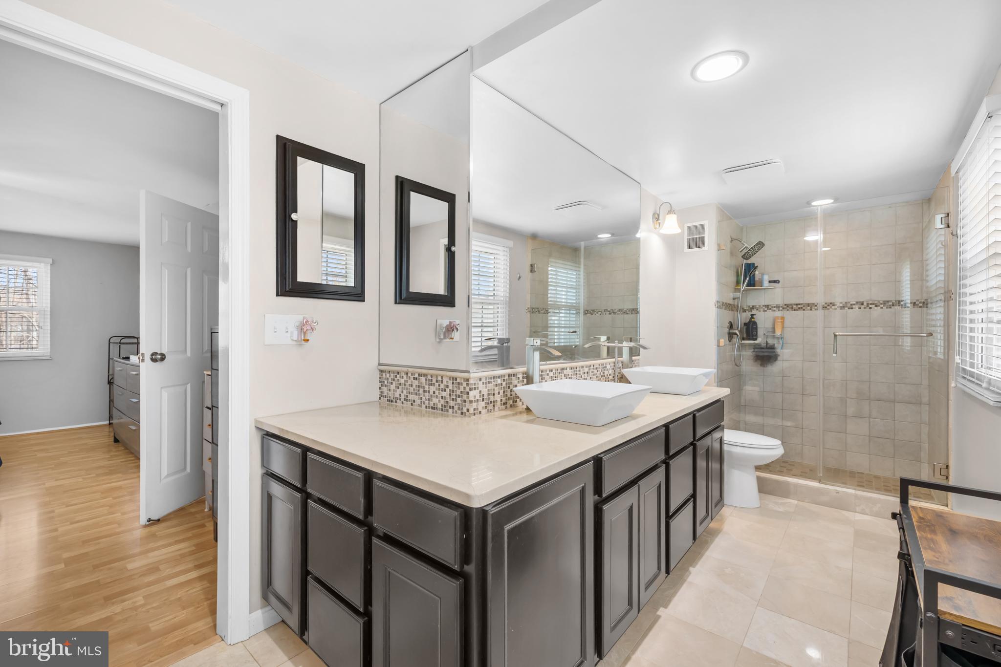 NEWINGTON FOREST - Residential