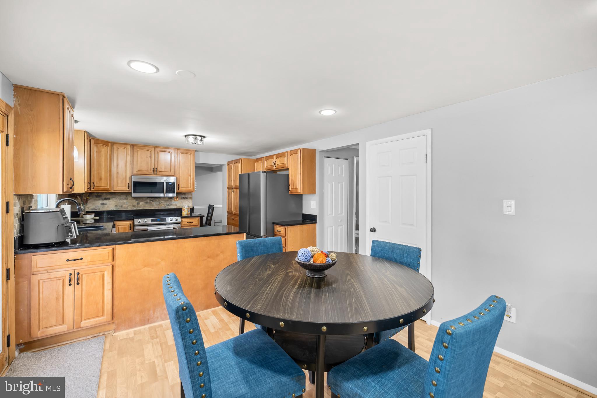 NEWINGTON FOREST - Residential