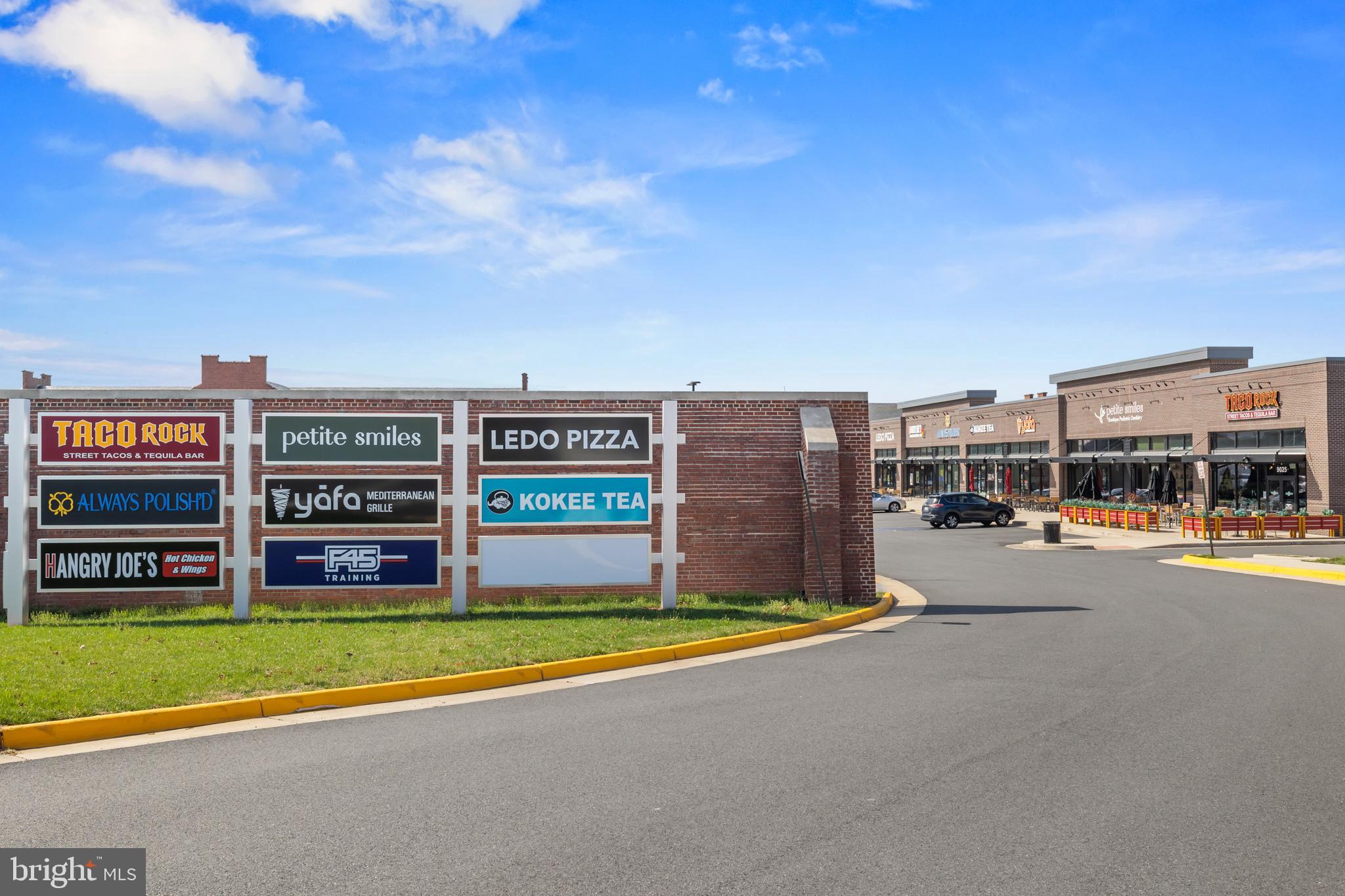 NEWINGTON FOREST - Residential