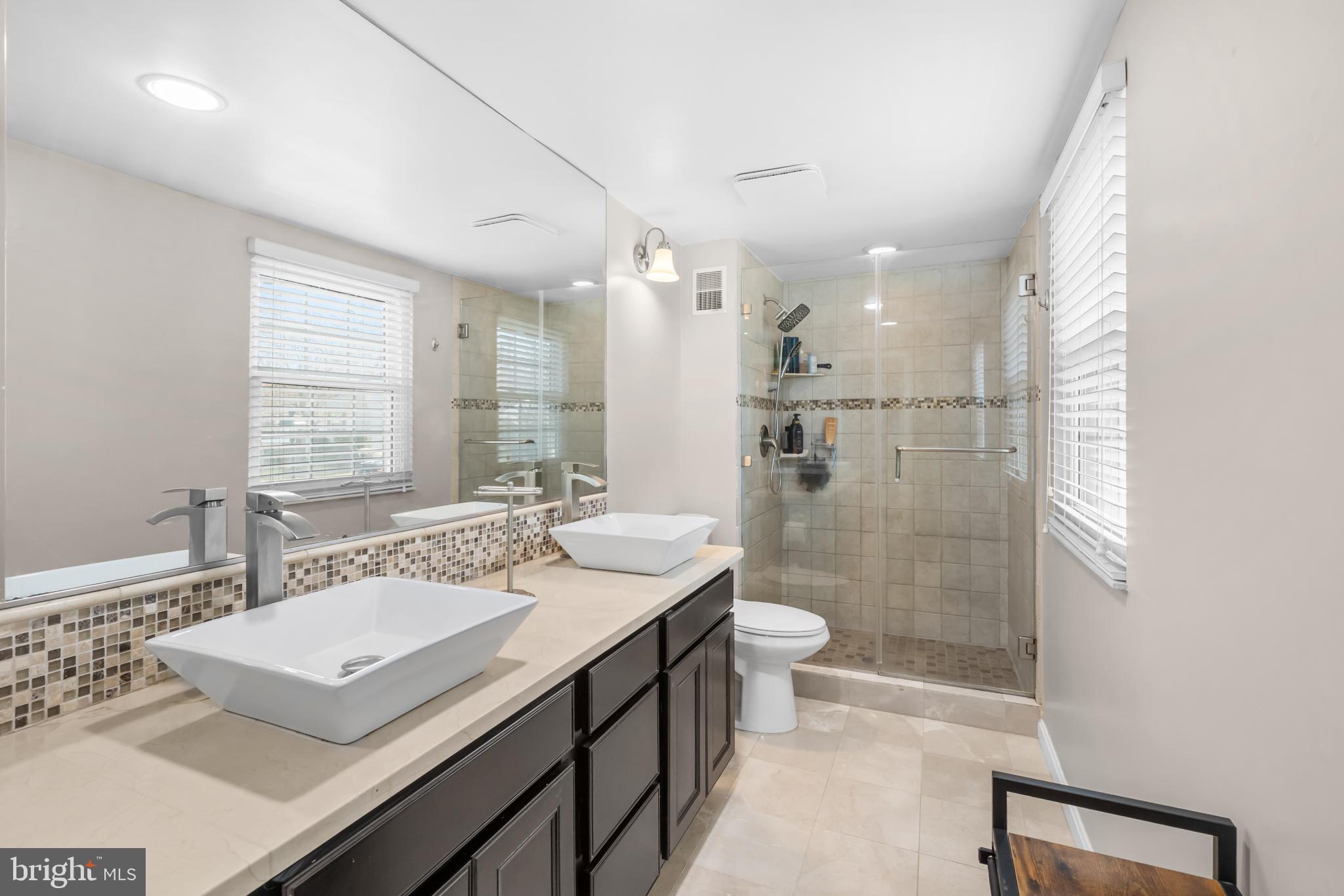 NEWINGTON FOREST - Residential