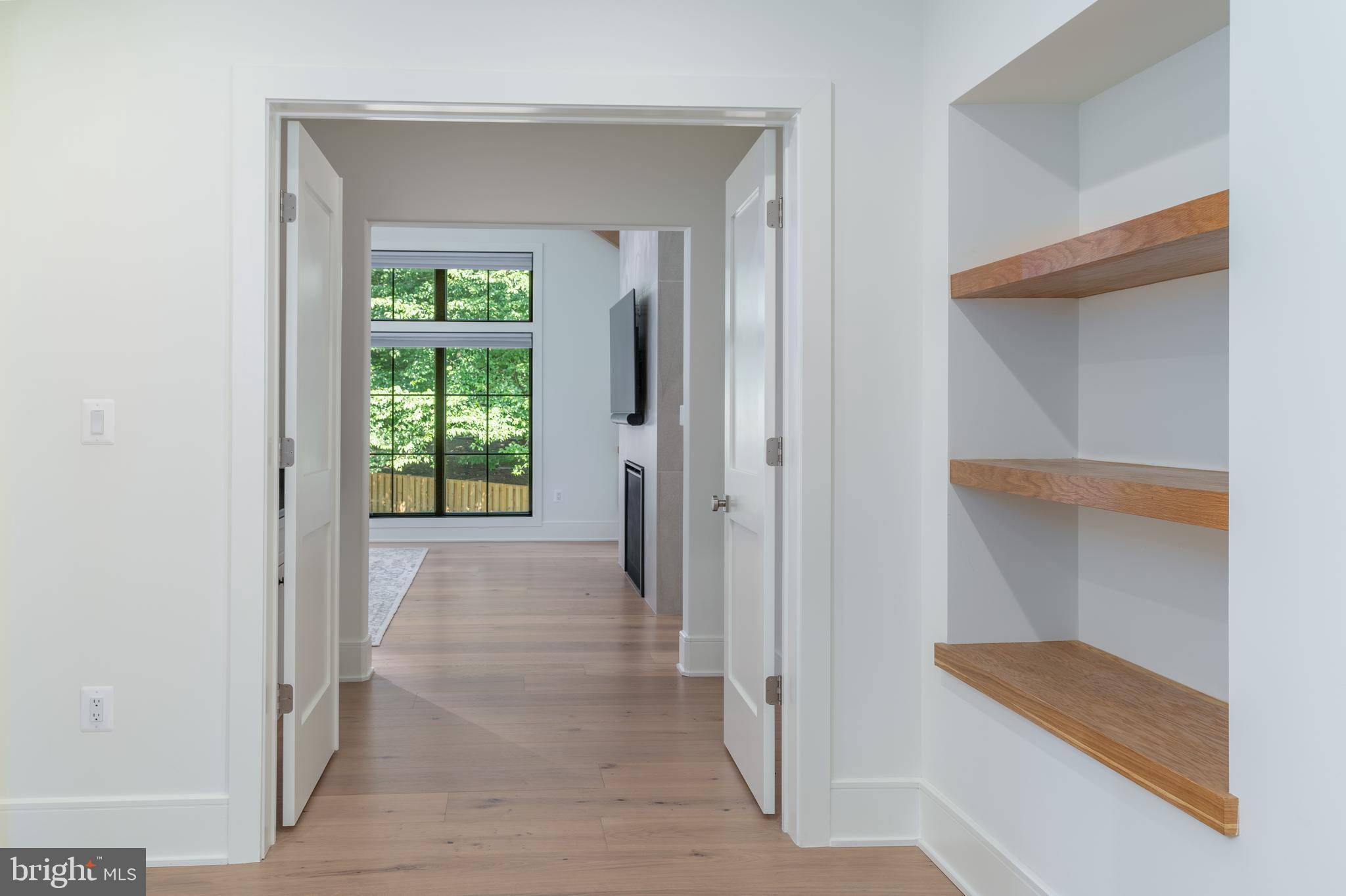 CHESTERBROOK WOODS - Residential