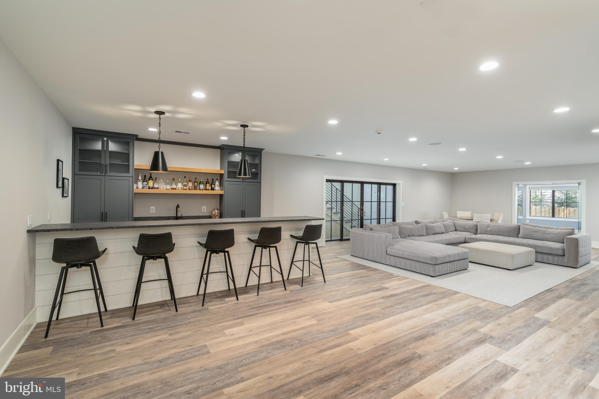 CHESTERBROOK WOODS - Residential