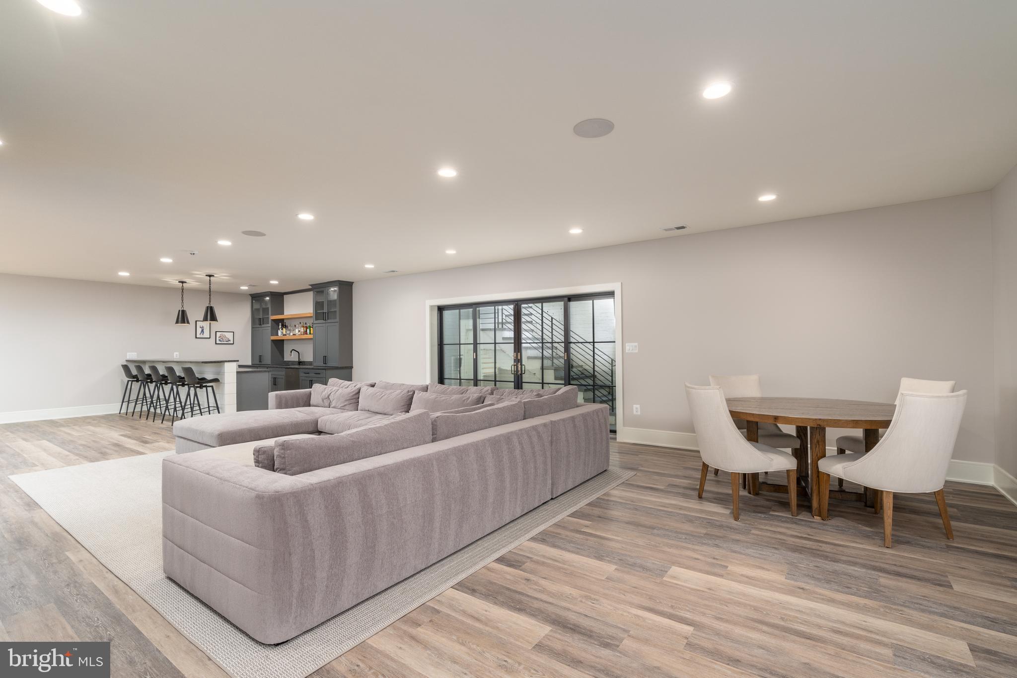 CHESTERBROOK WOODS - Residential