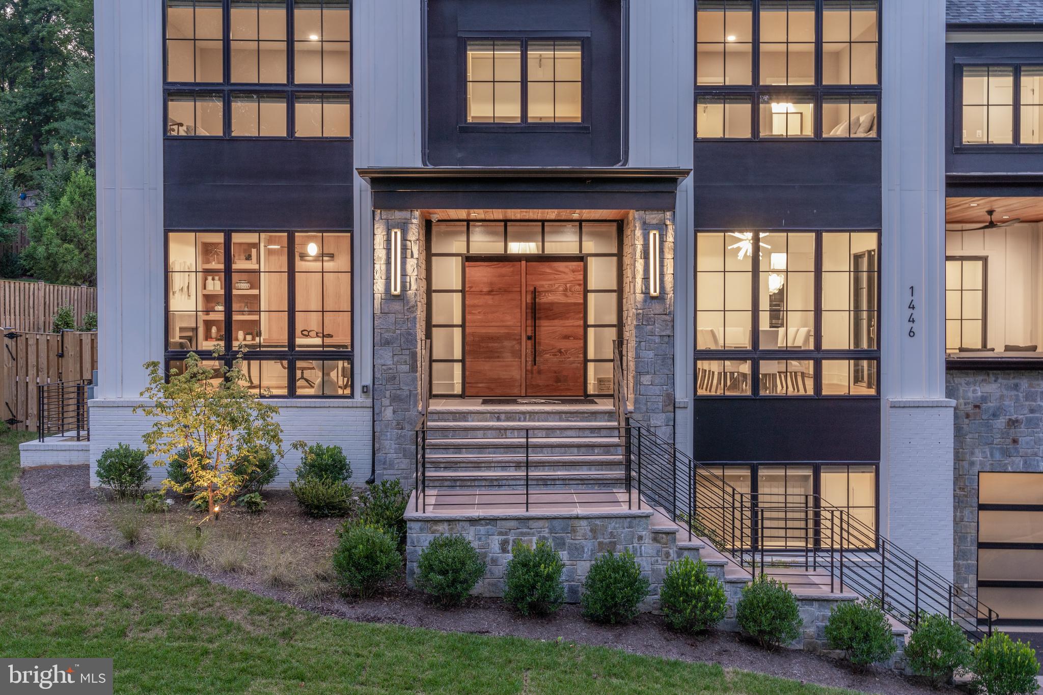 CHESTERBROOK WOODS - Residential