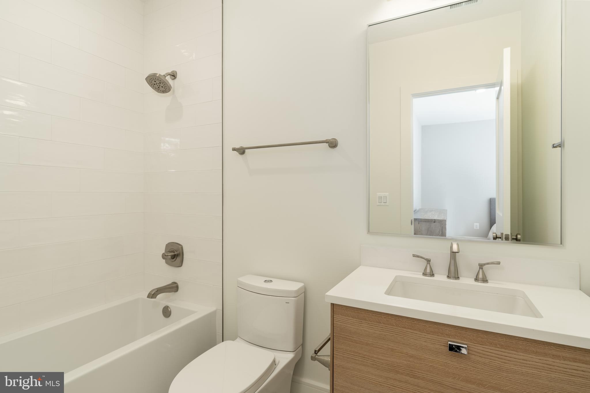 CHESTERBROOK WOODS - Residential