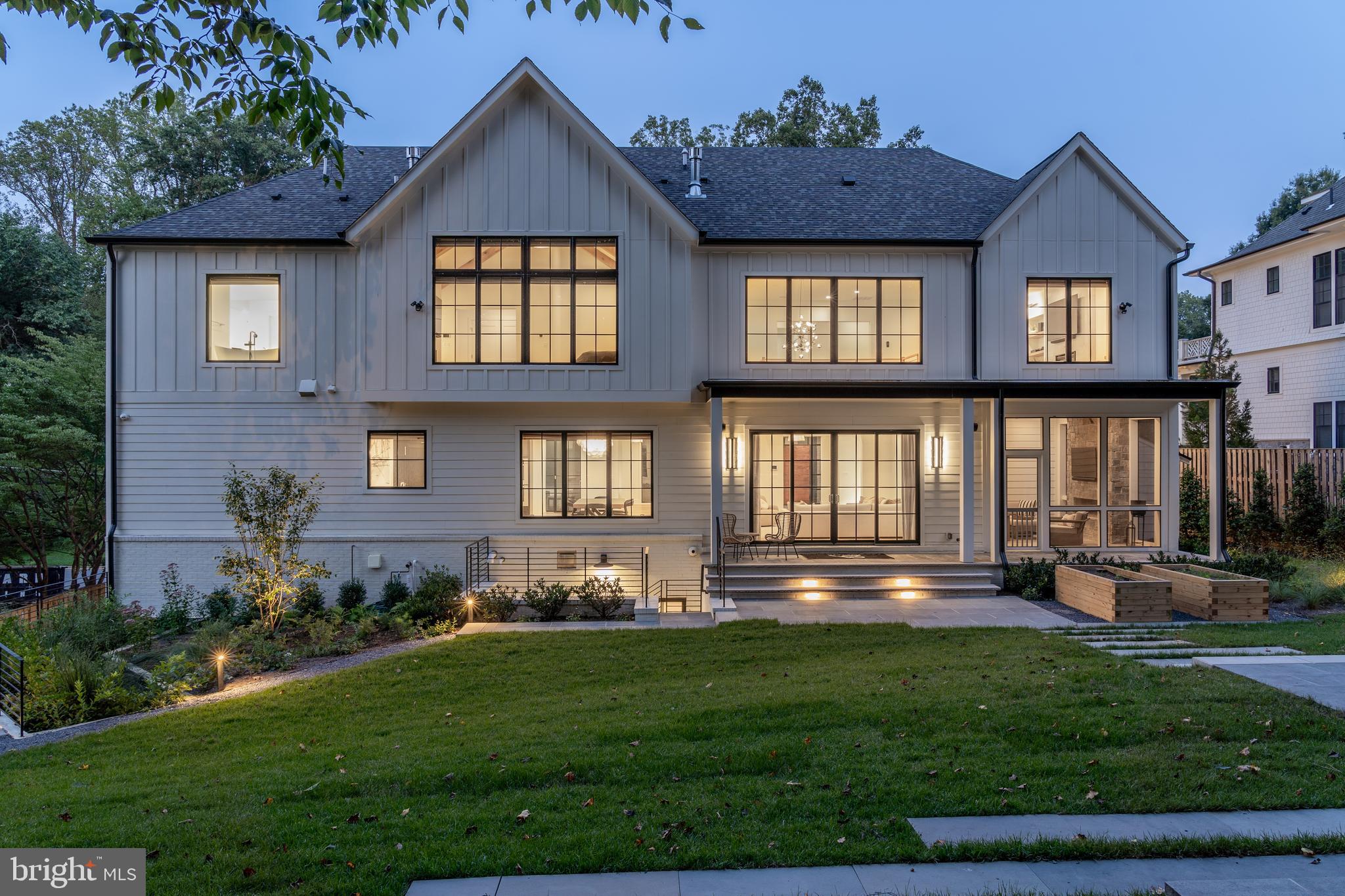 CHESTERBROOK WOODS - Residential