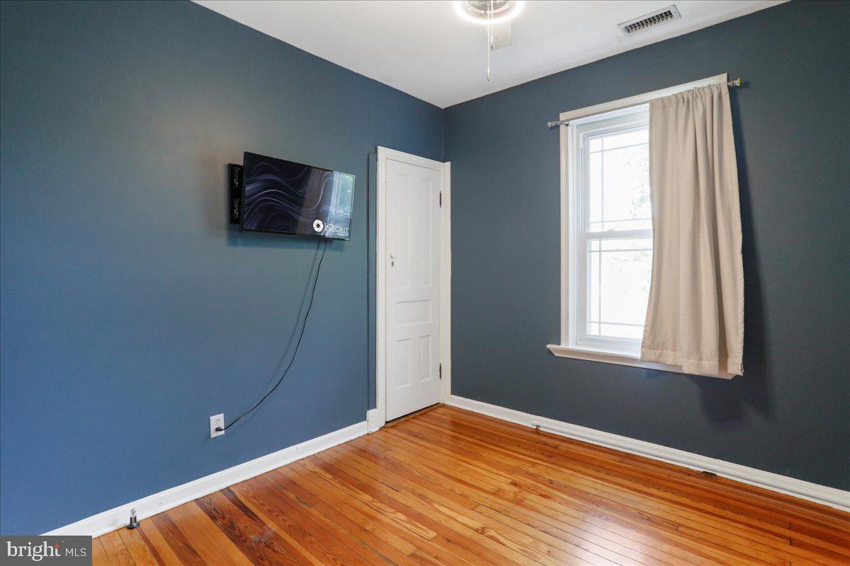 DOWNTOWN FREDERICK - Residential