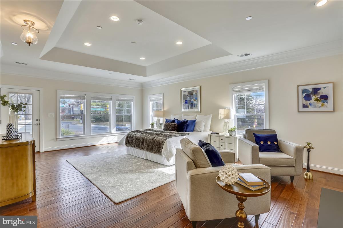 GLEN ECHO HEIGHTS - Residential