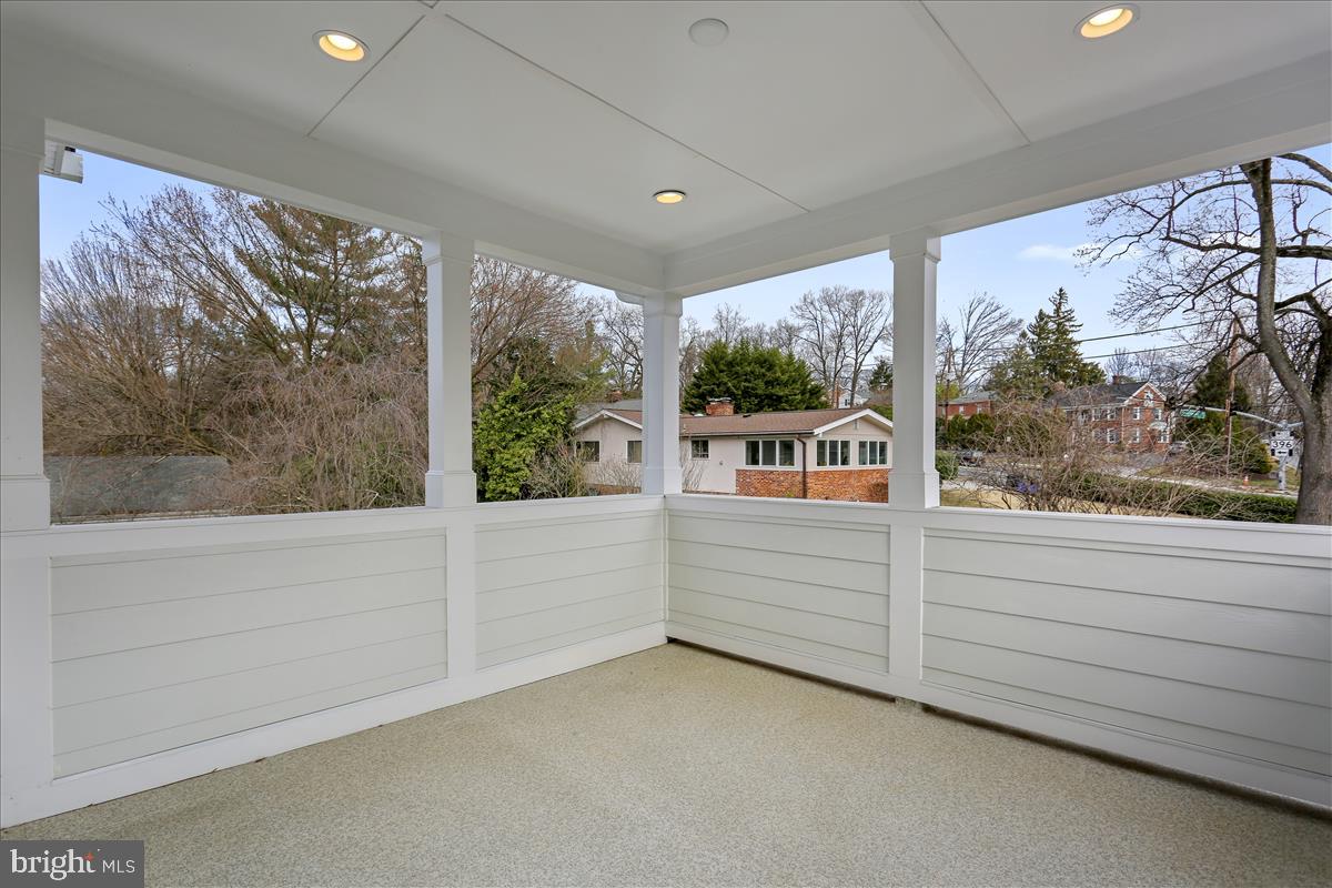 GLEN ECHO HEIGHTS - Residential
