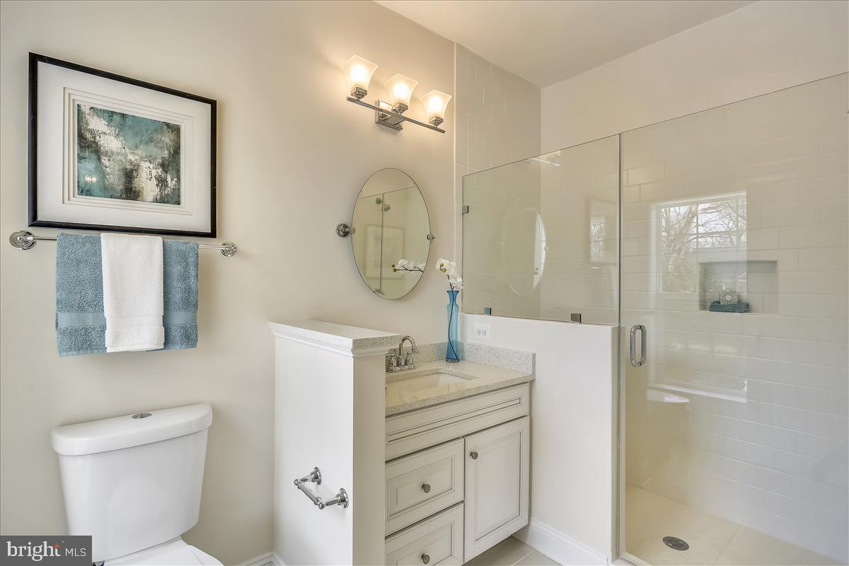 GLEN ECHO HEIGHTS - Residential