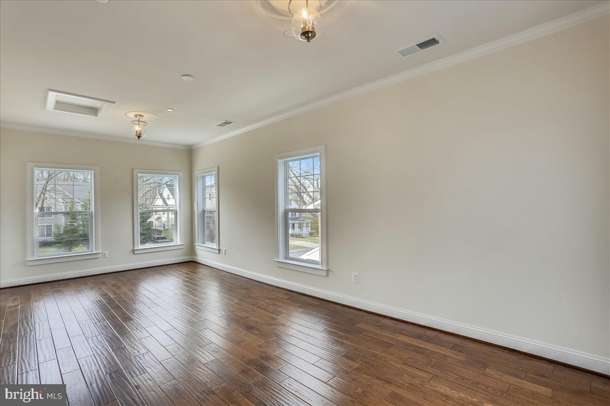 GLEN ECHO HEIGHTS - Residential