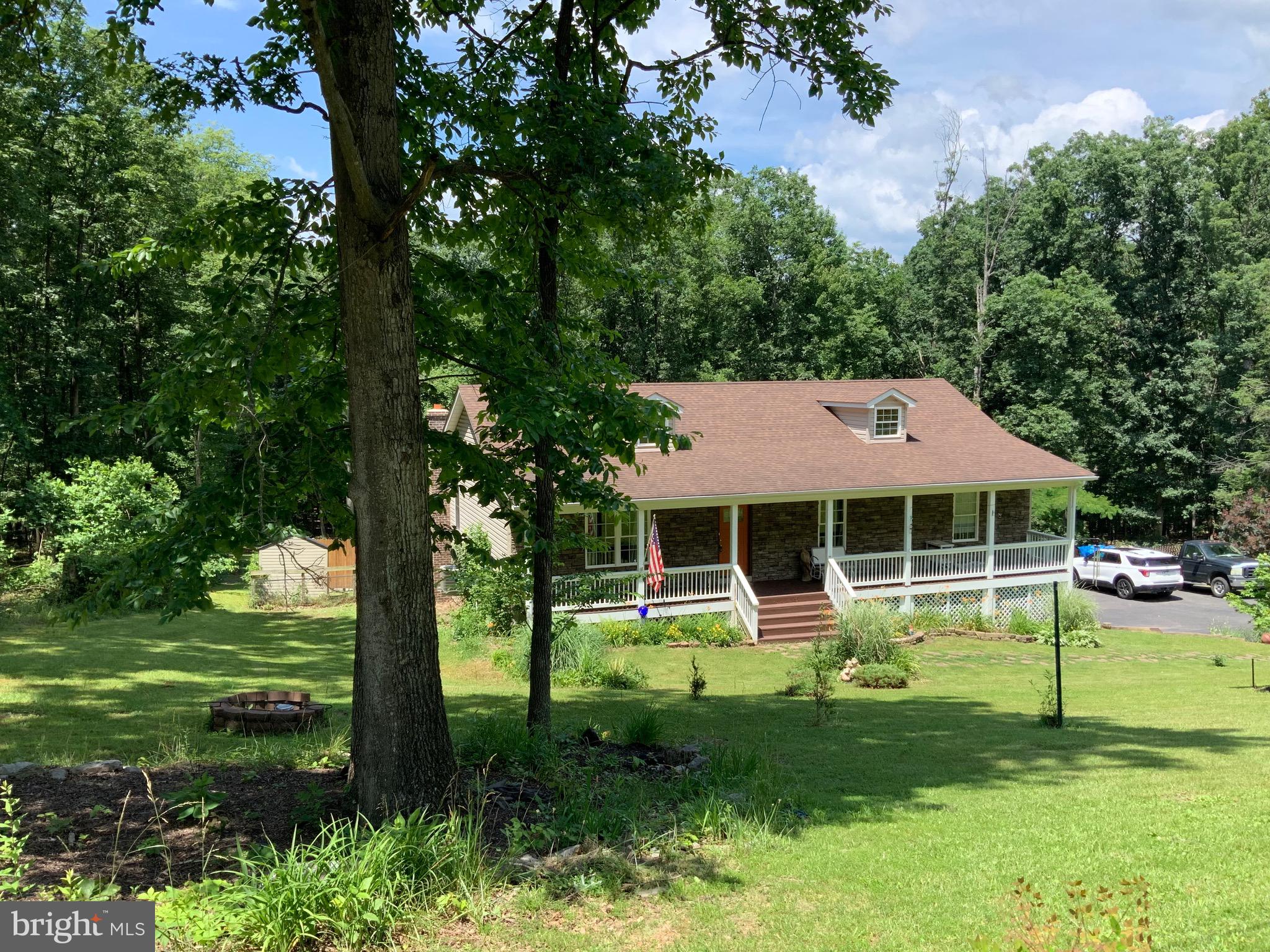 CHESTNUT HILL - Residential