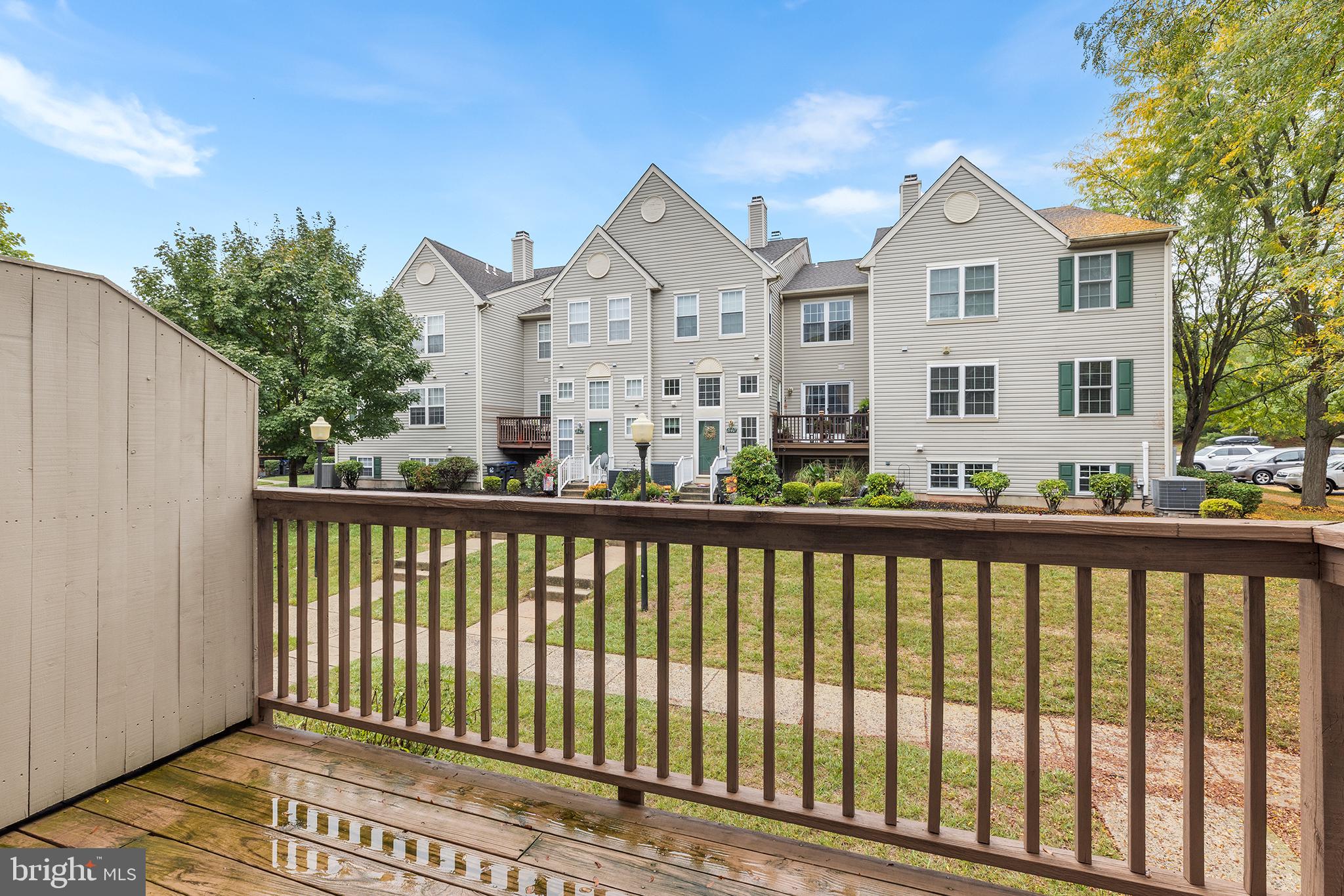 HERITAGE PARK - Residential