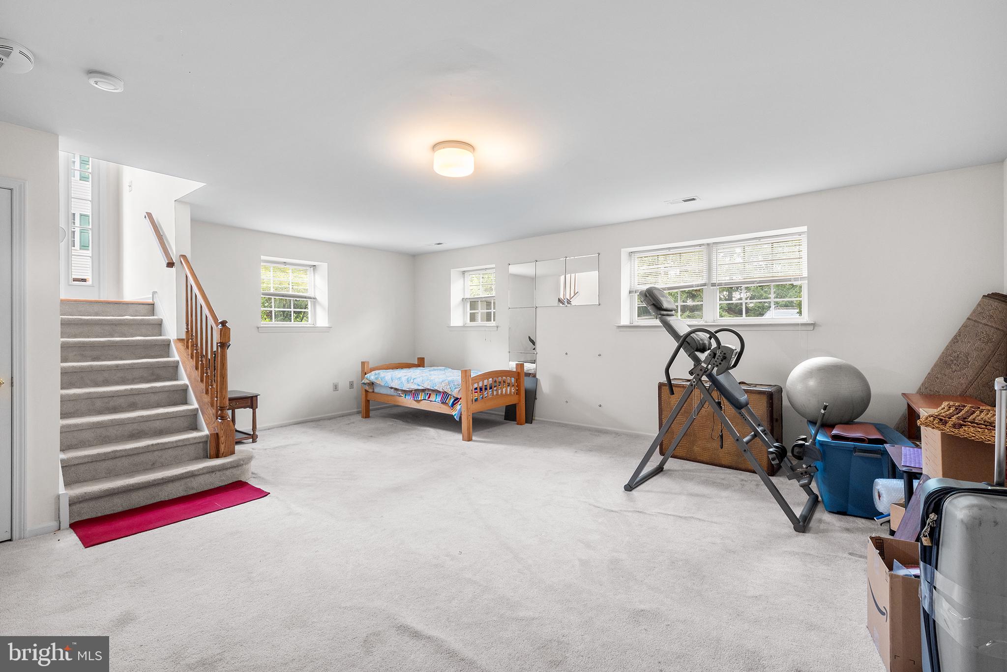 HERITAGE PARK - Residential