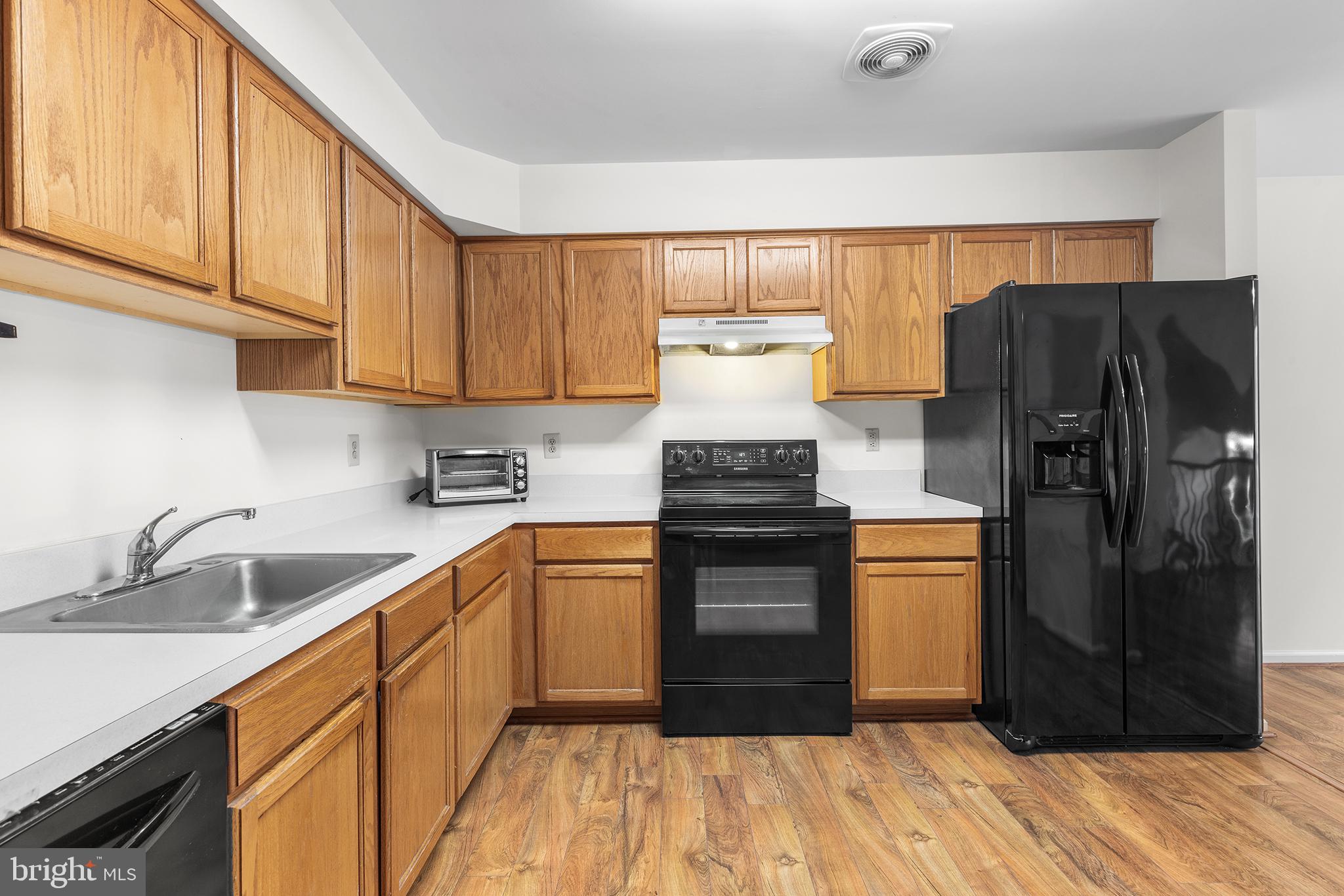 HERITAGE PARK - Residential