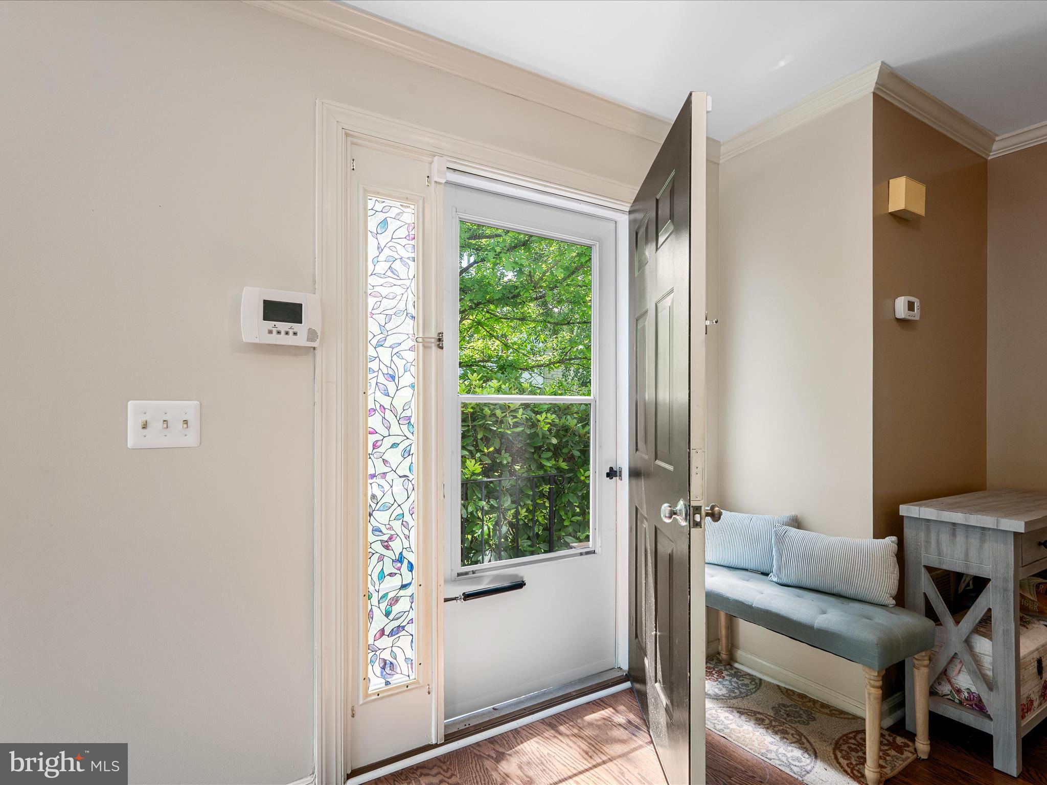 33 PEPPER TREE COURT
