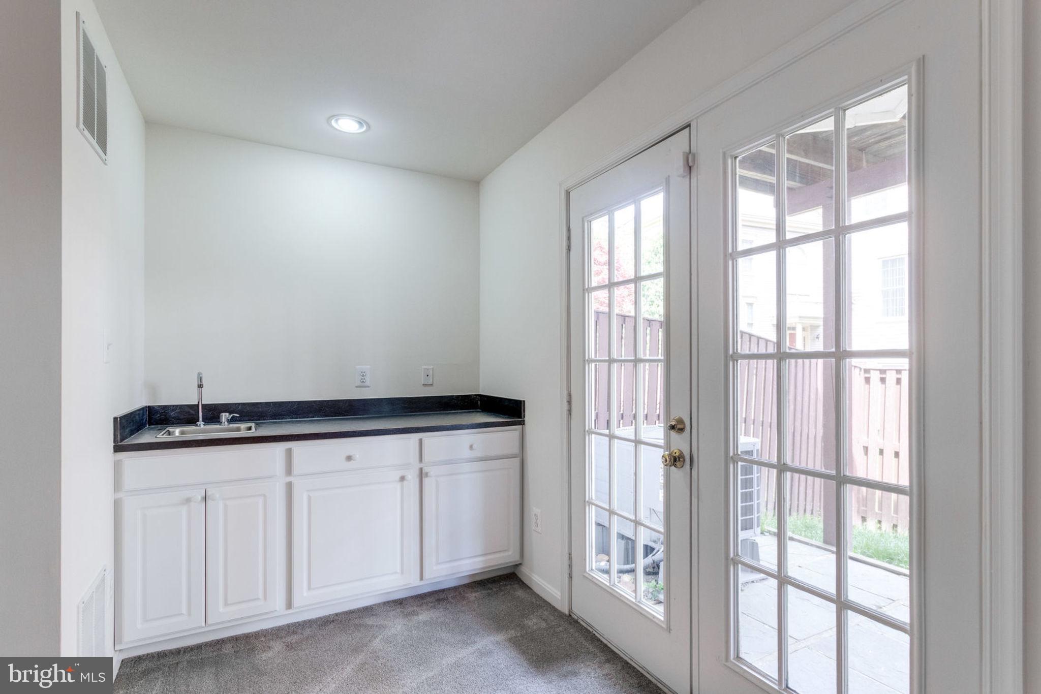 KINGSTOWNE - Residential