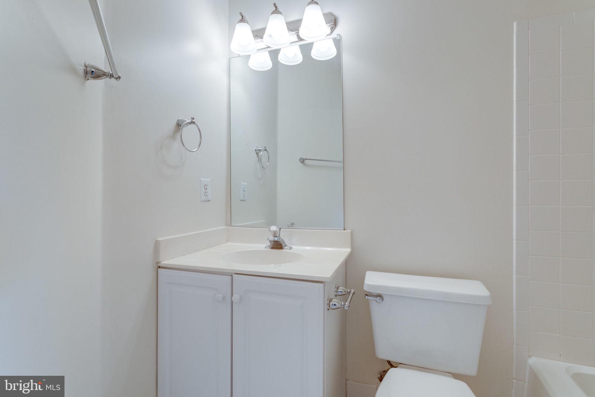 KINGSTOWNE - Residential