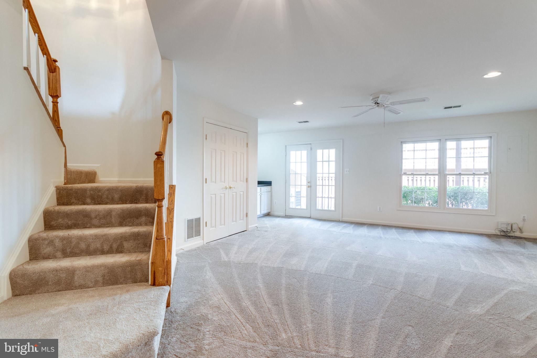 KINGSTOWNE - Residential