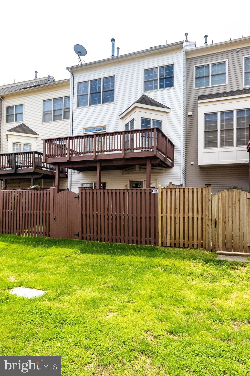 KINGSTOWNE - Residential