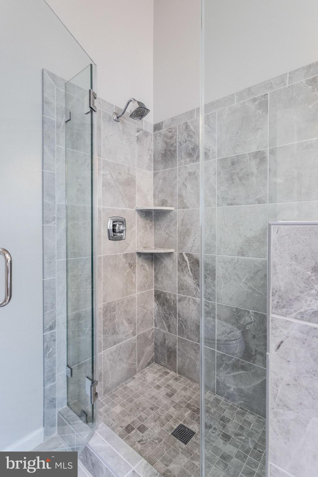 KINGSTOWNE - Residential