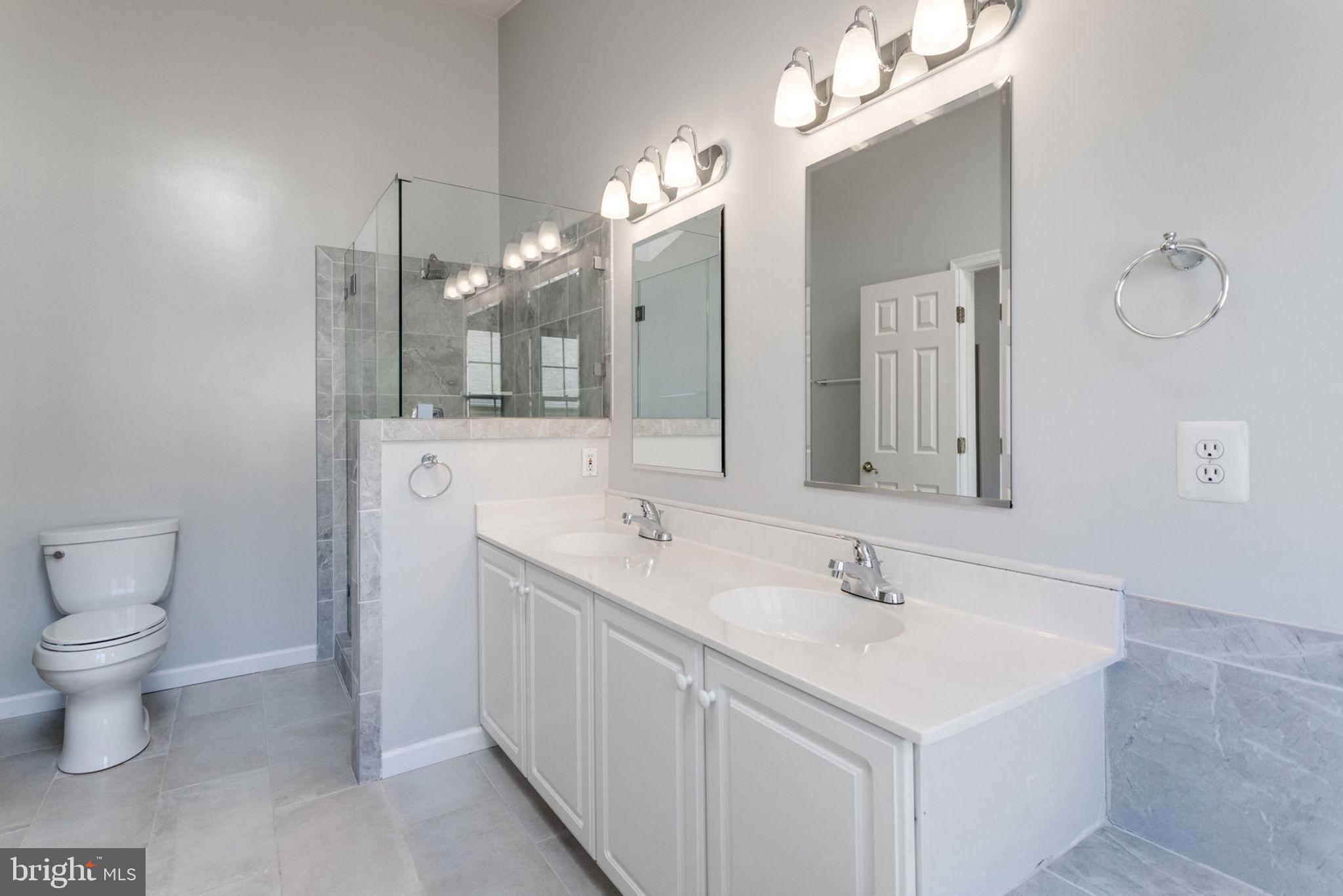 KINGSTOWNE - Residential