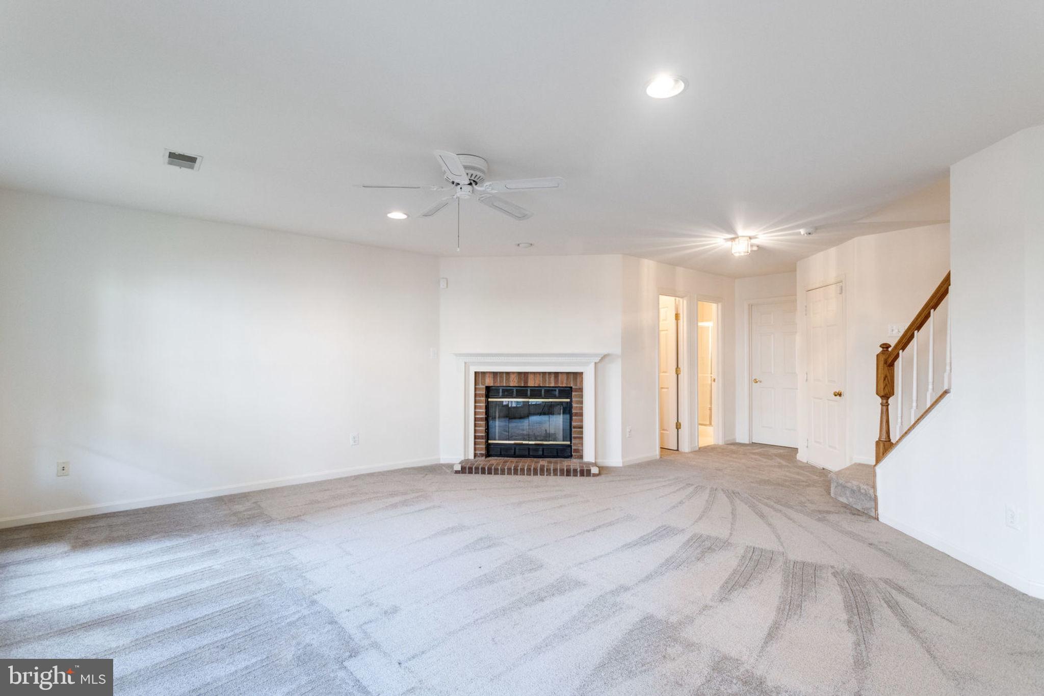 KINGSTOWNE - Residential