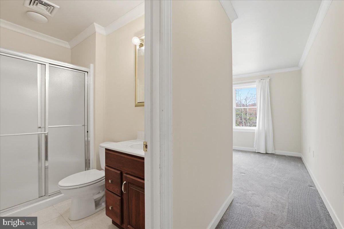 SPLIT ROCK - Residential