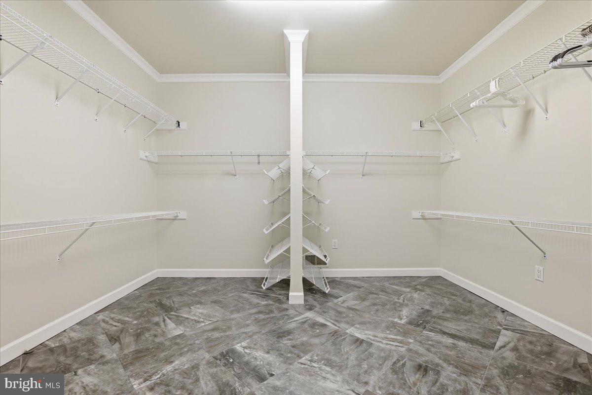 SPLIT ROCK - Residential