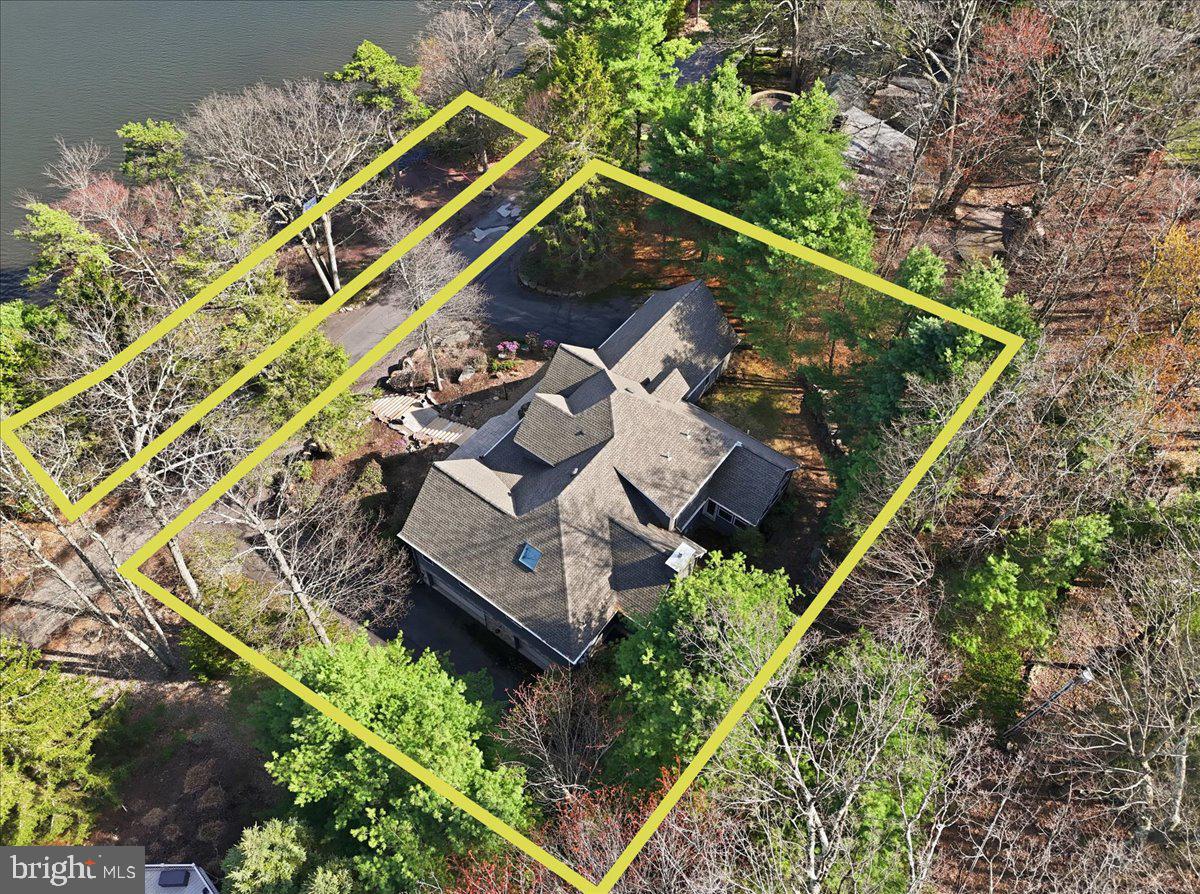 SPLIT ROCK - Residential