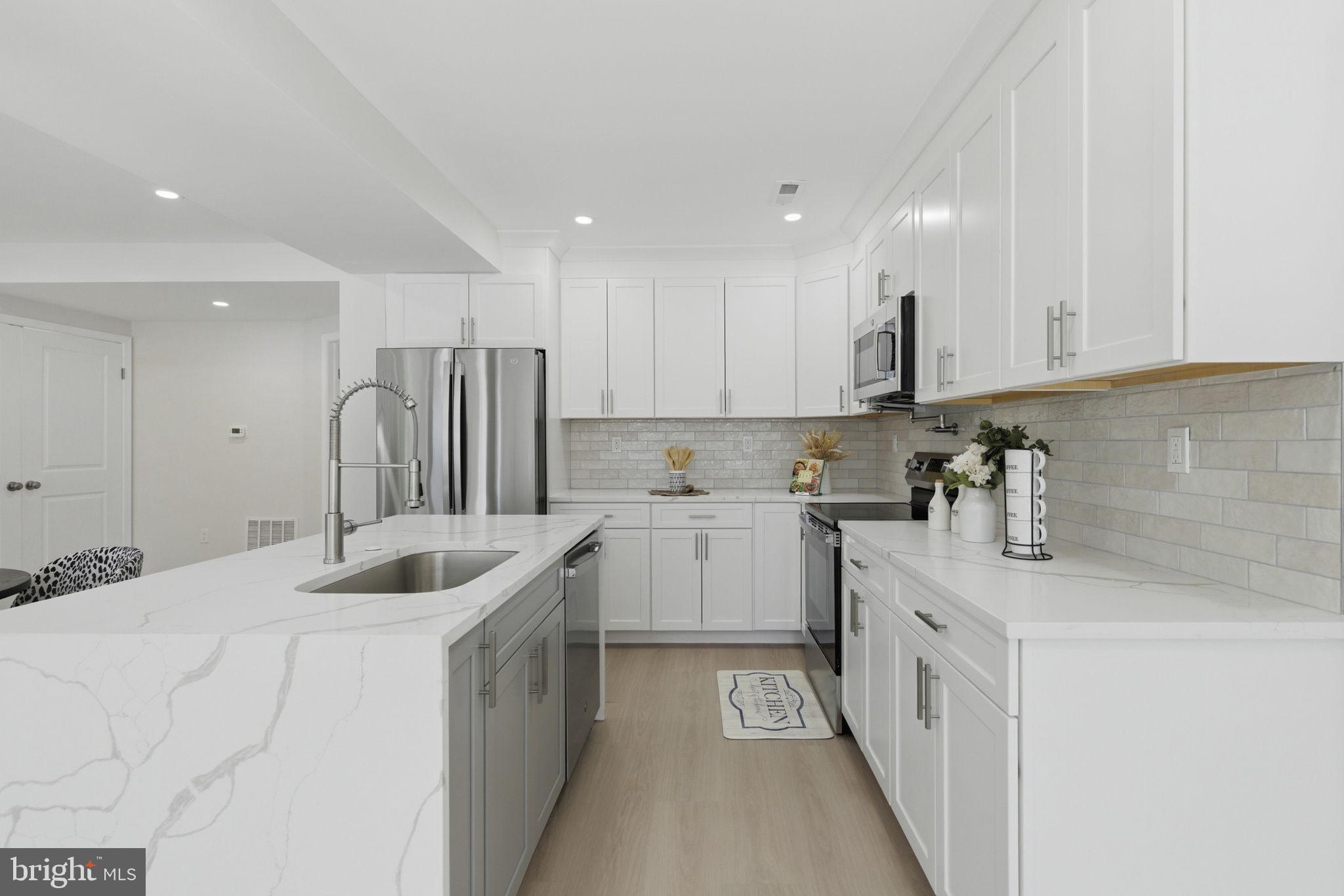 WILLIAMS ESTATES - Residential