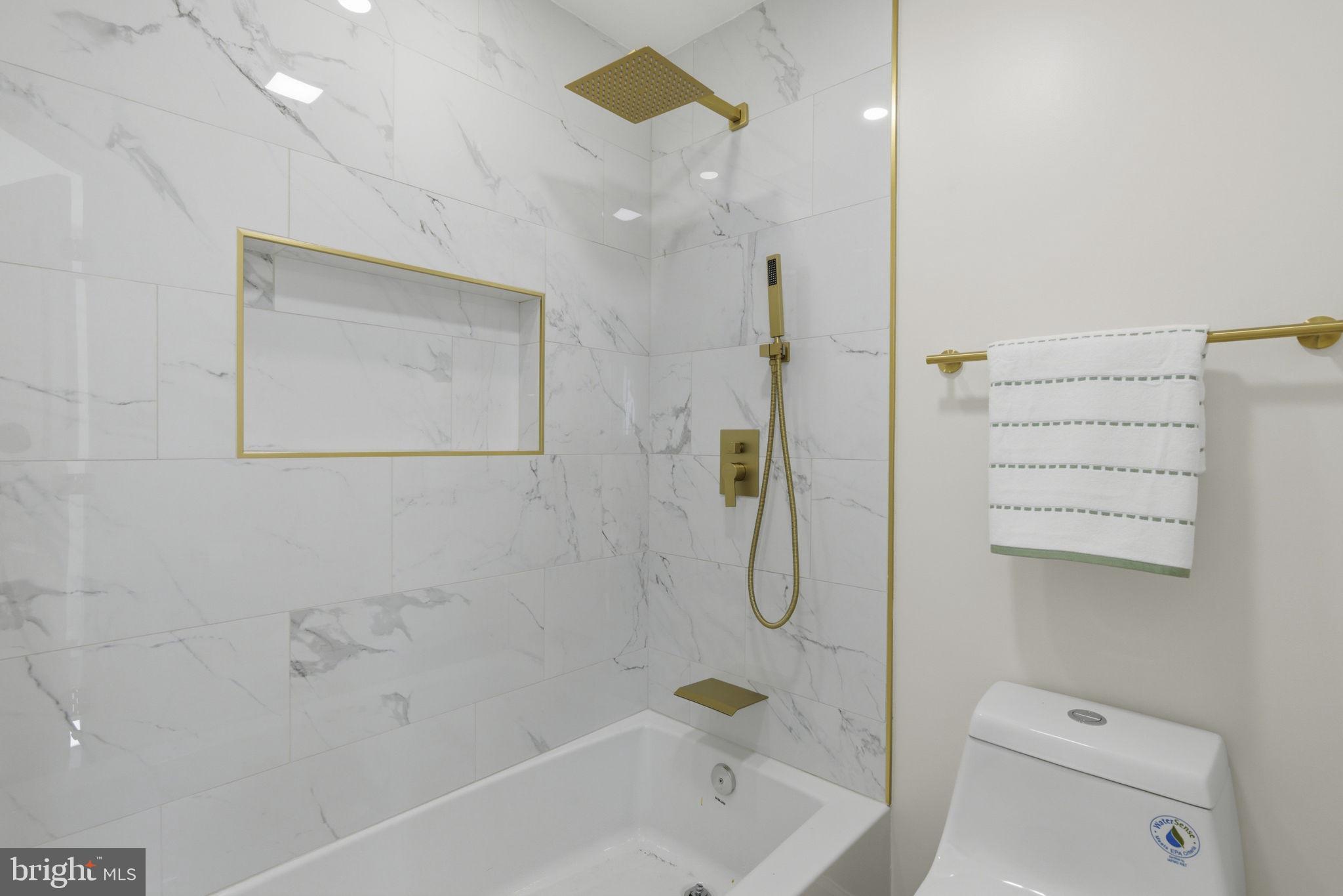 WILLIAMS ESTATES - Residential