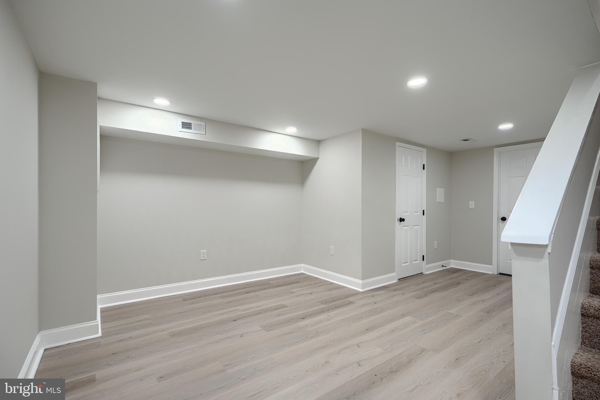 CHERRY HILL - Residential