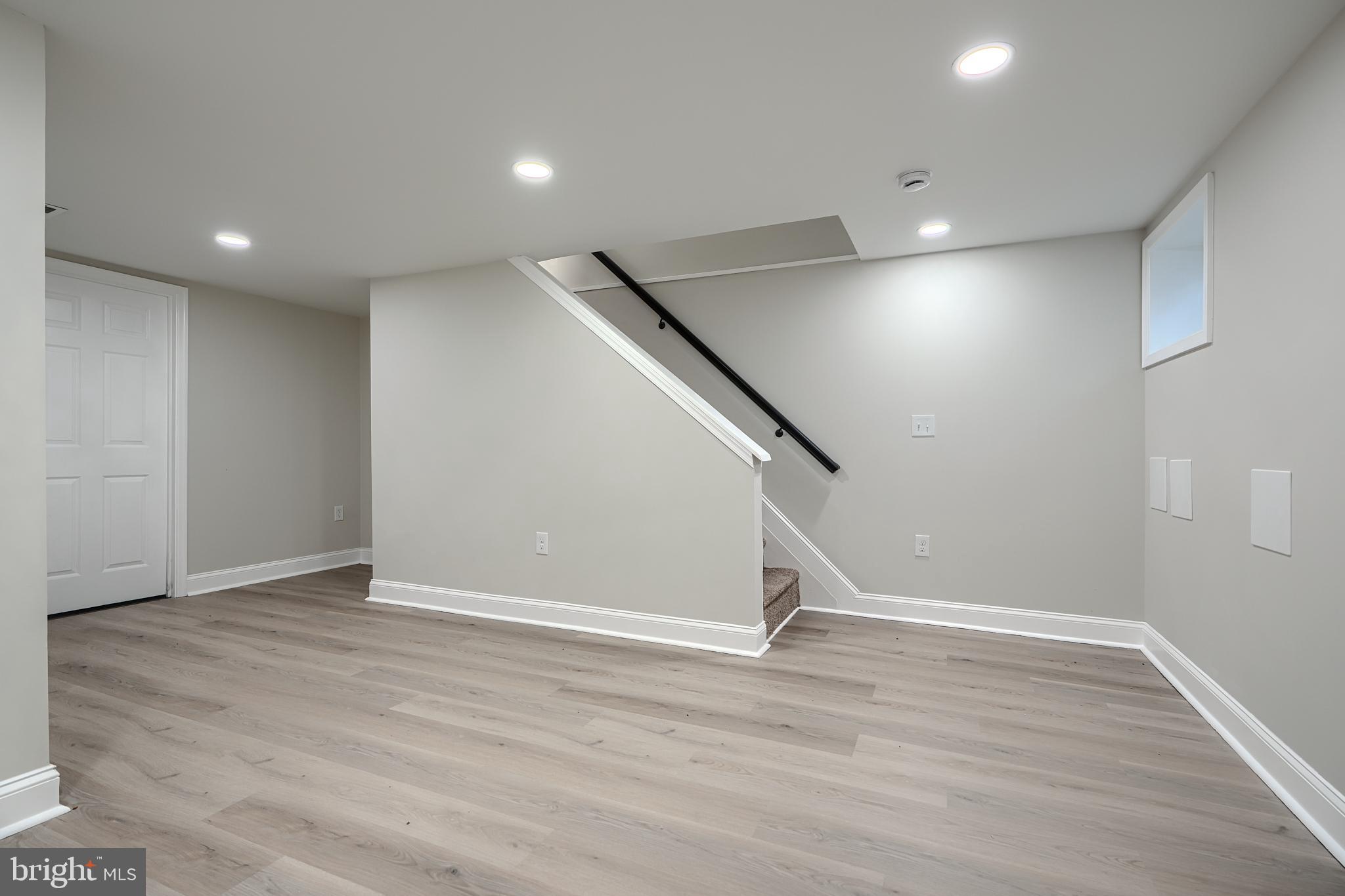 CHERRY HILL - Residential