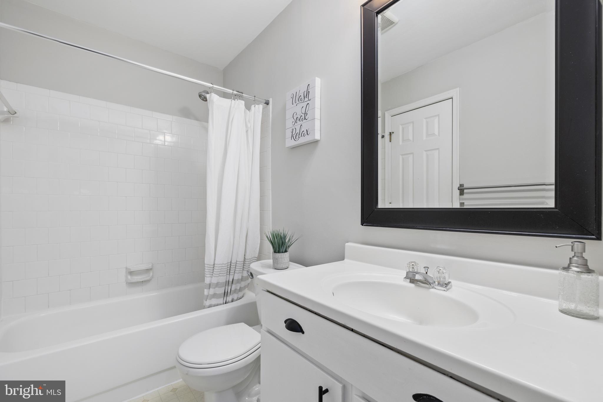 WINDING BROOK - Residential