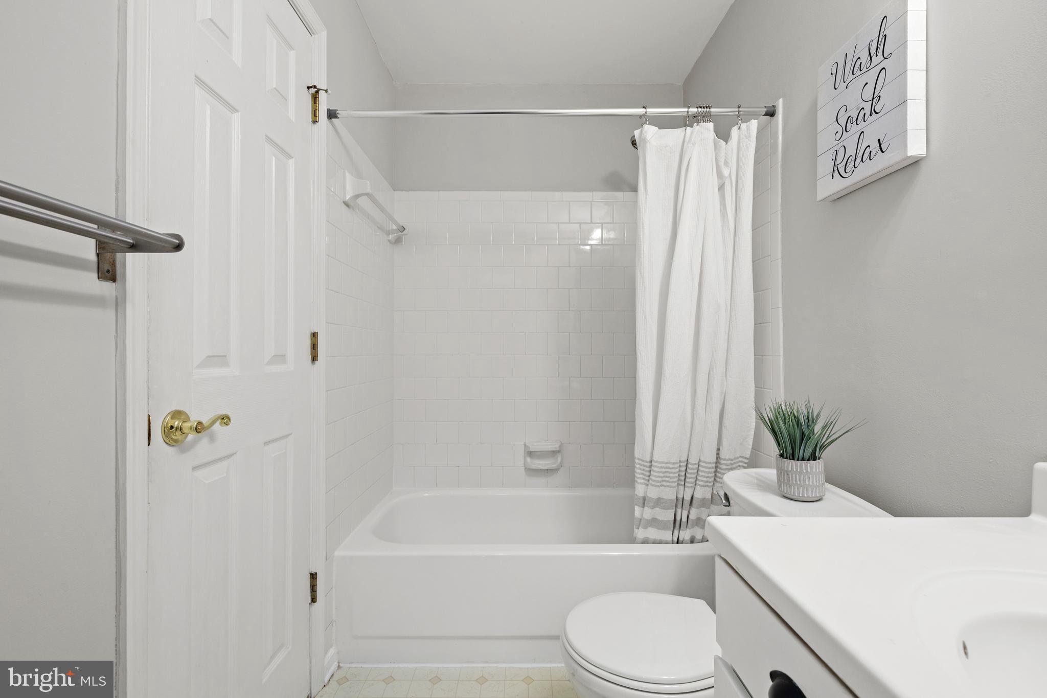 WINDING BROOK - Residential