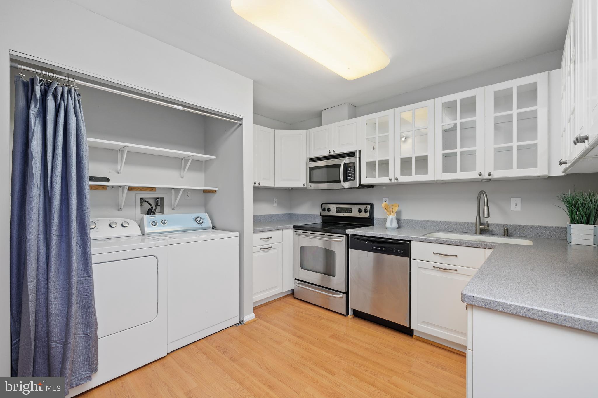 WINDING BROOK - Residential