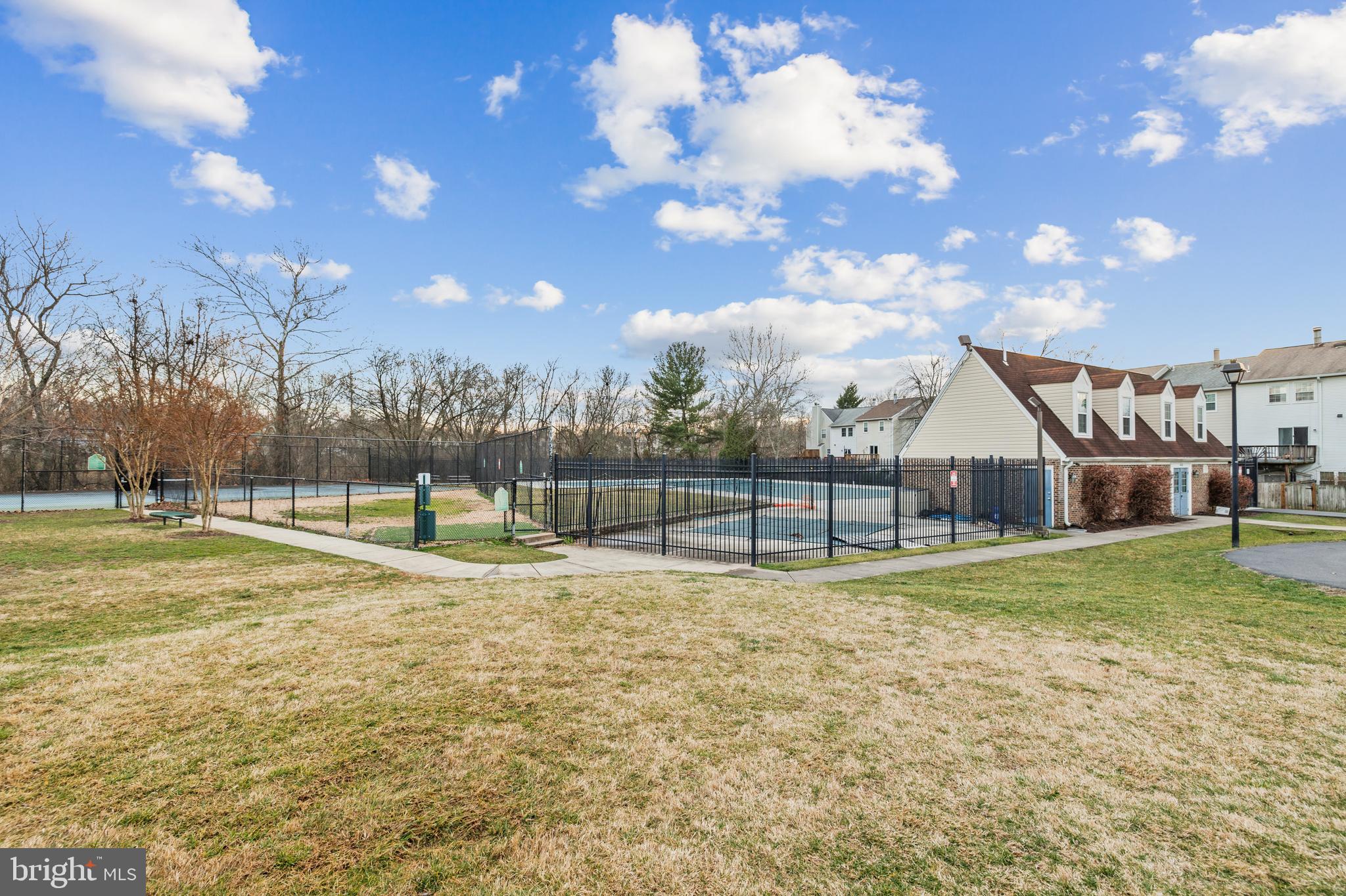 WINDING BROOK - Residential