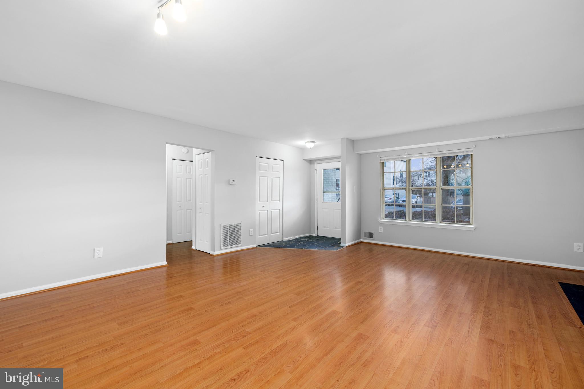 WINDING BROOK - Residential