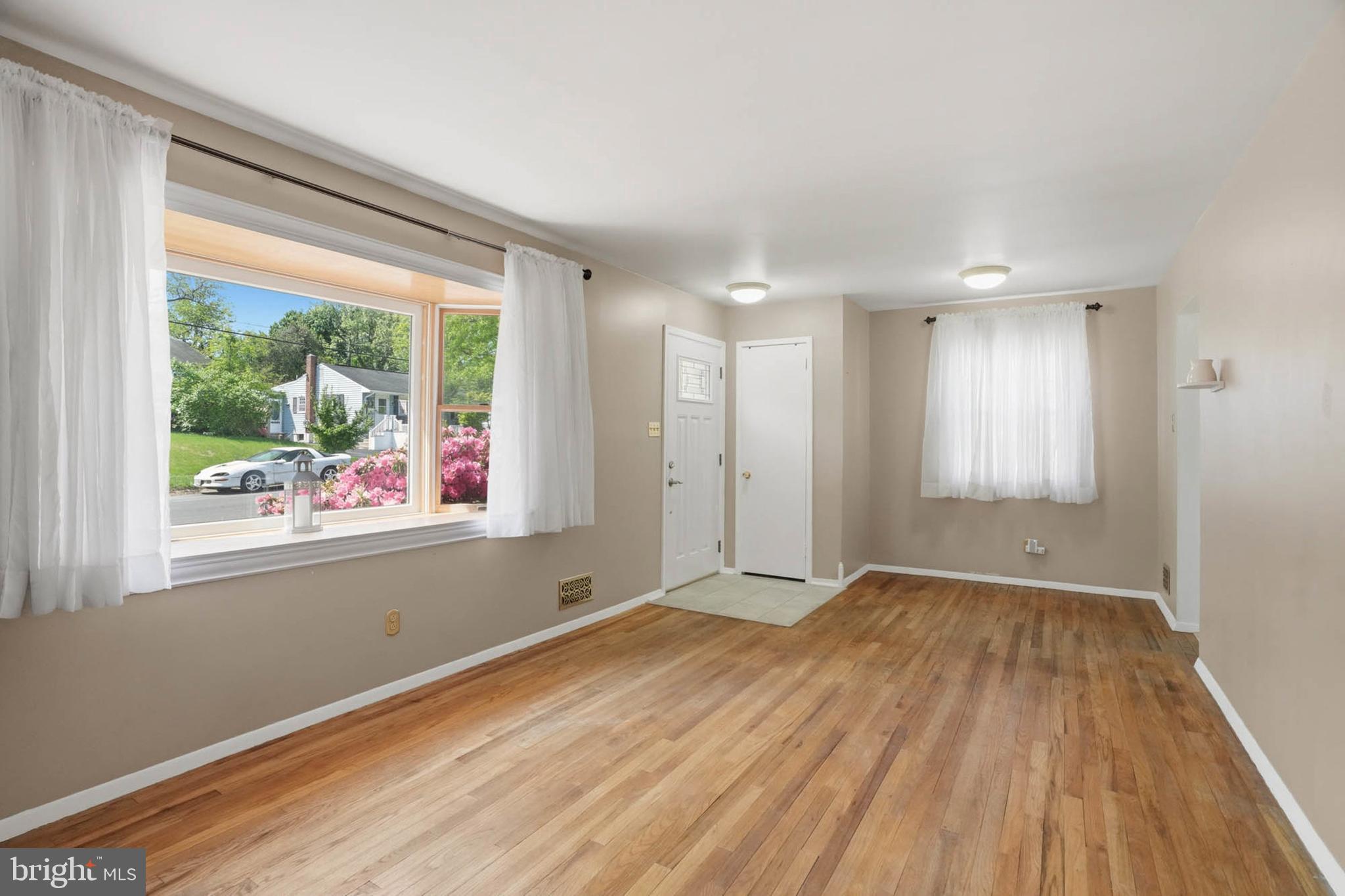 SILVER ROCK - Residential