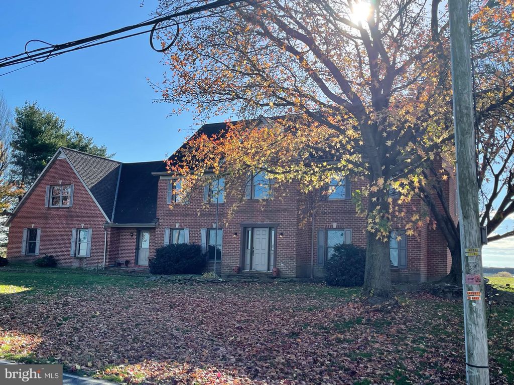 Photo of 179 W KENDIG RD, WILLOW STREET, PA 17584 (MLS # PALA2027602)