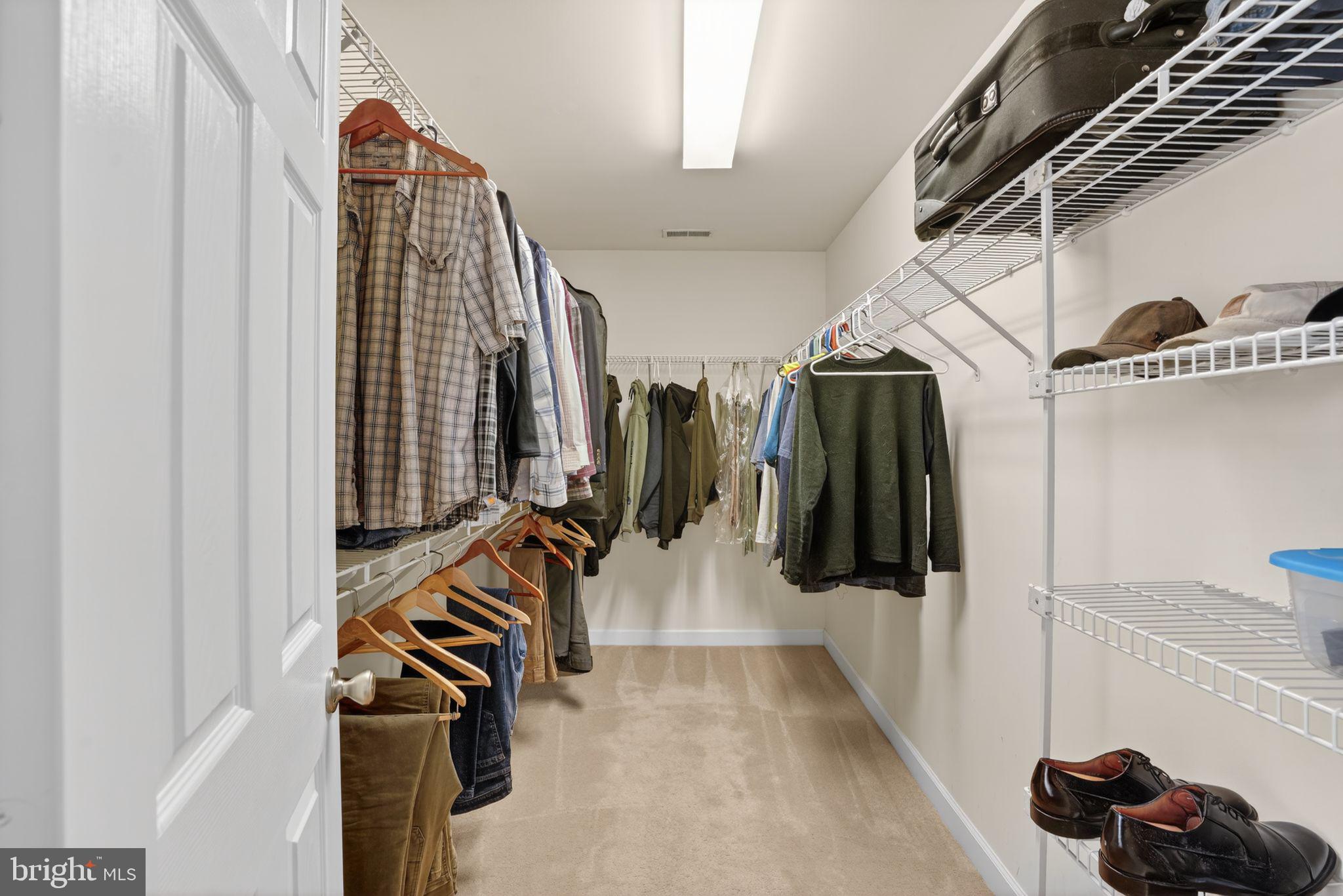 HOBBITS GLEN - Residential