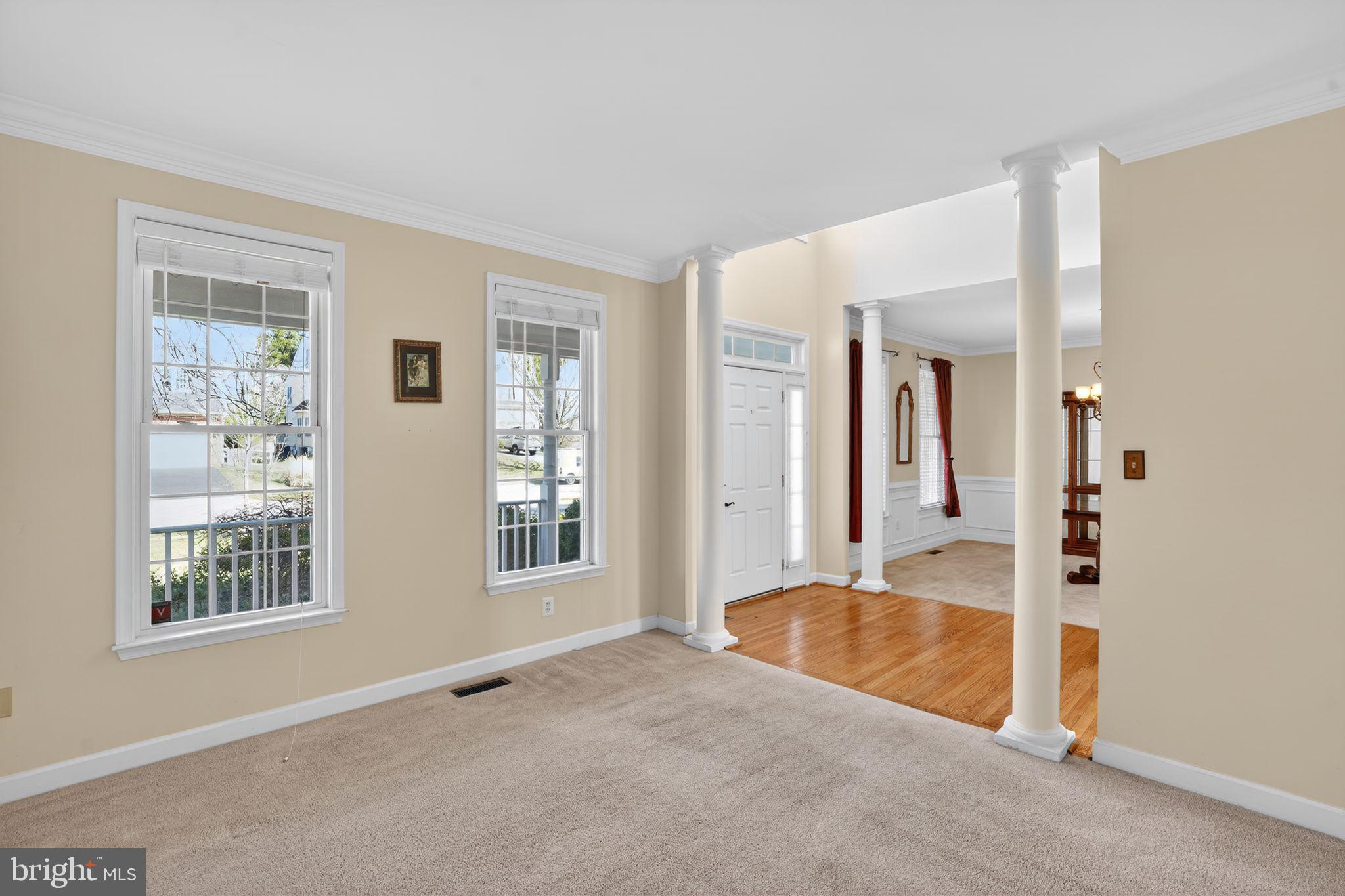 HOBBITS GLEN - Residential