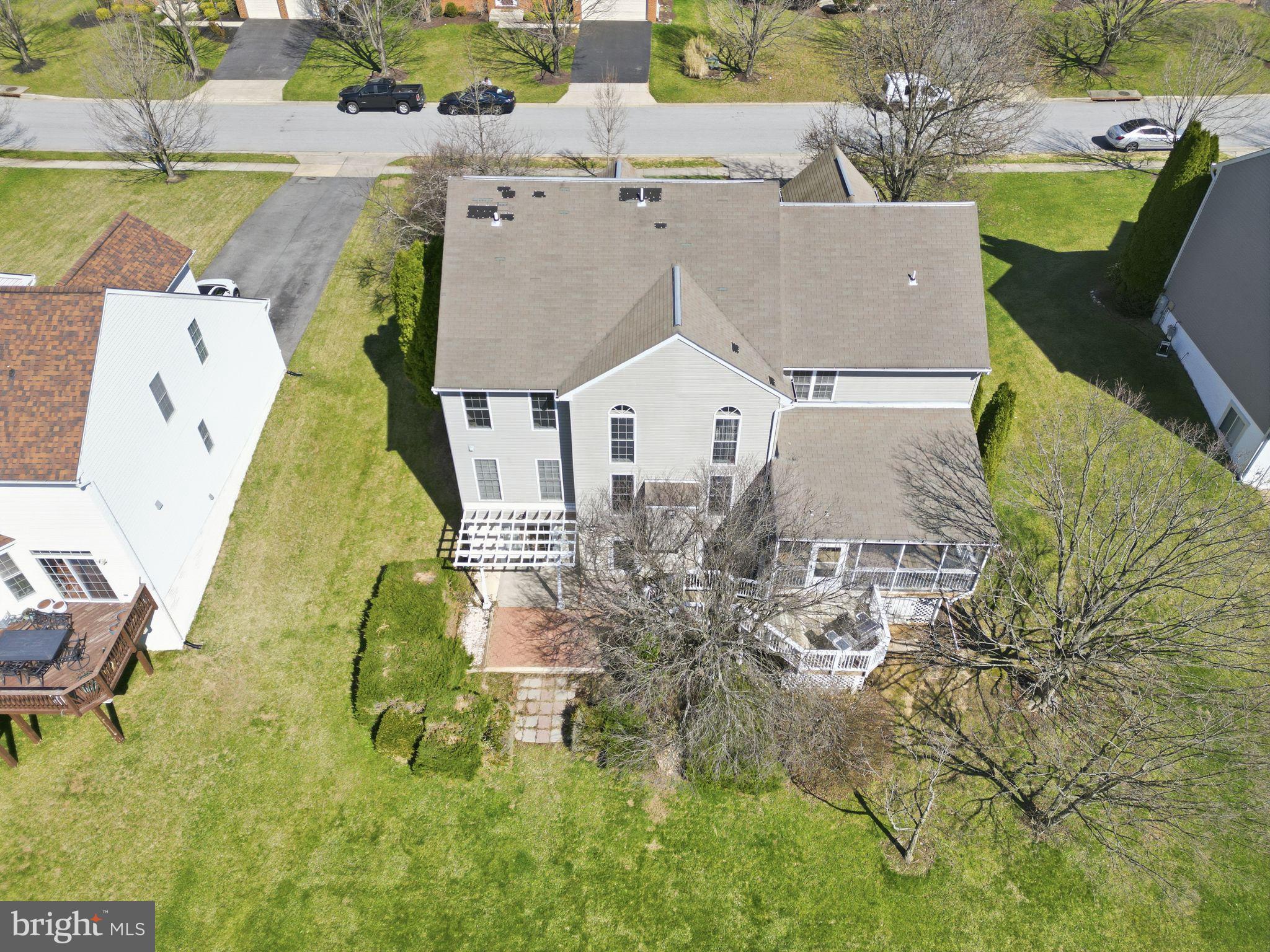 HOBBITS GLEN - Residential