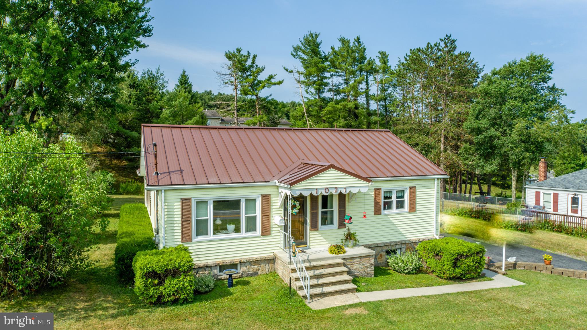 HIGH STREET - Residential