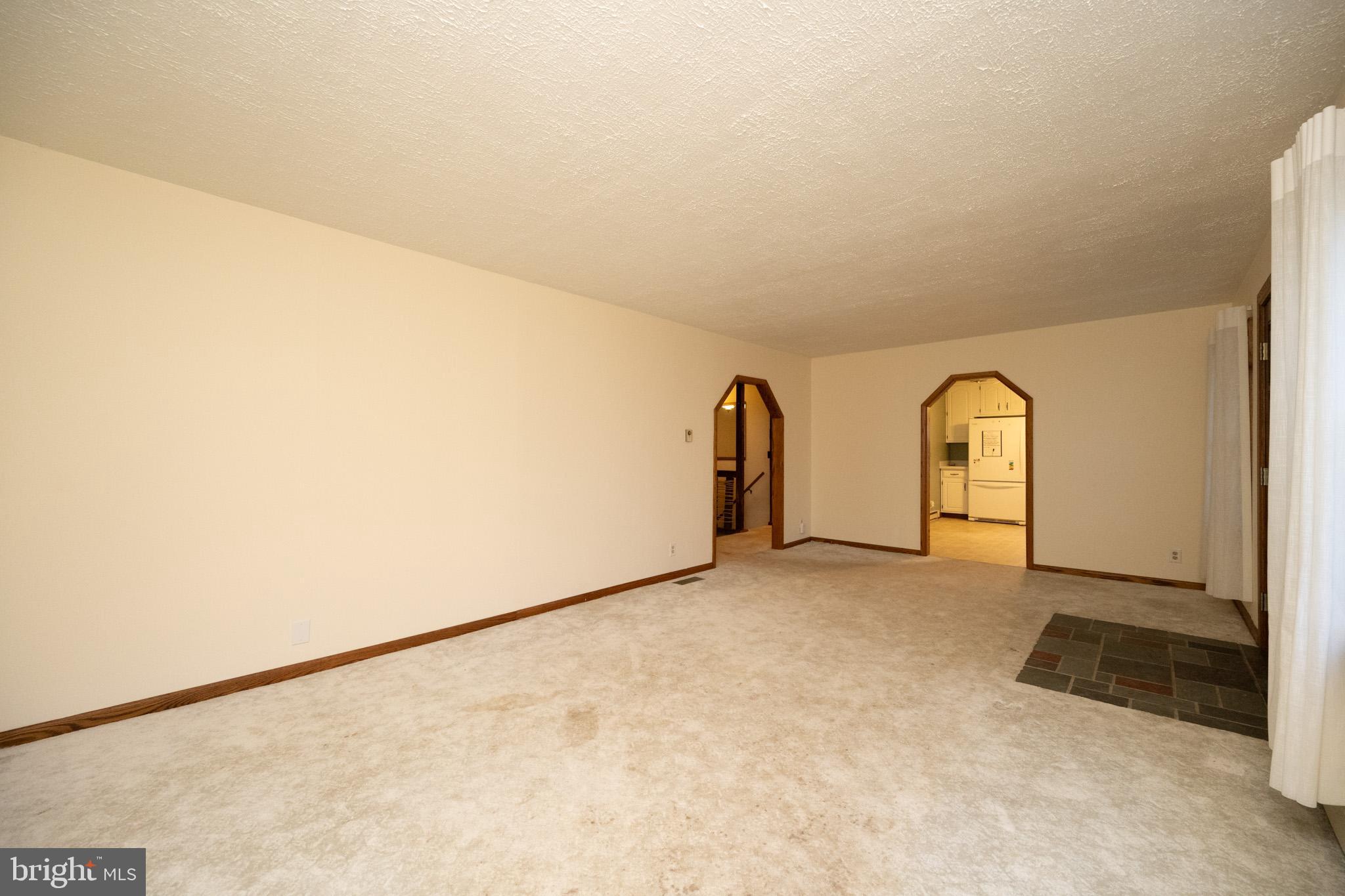 HIGH STREET - Residential