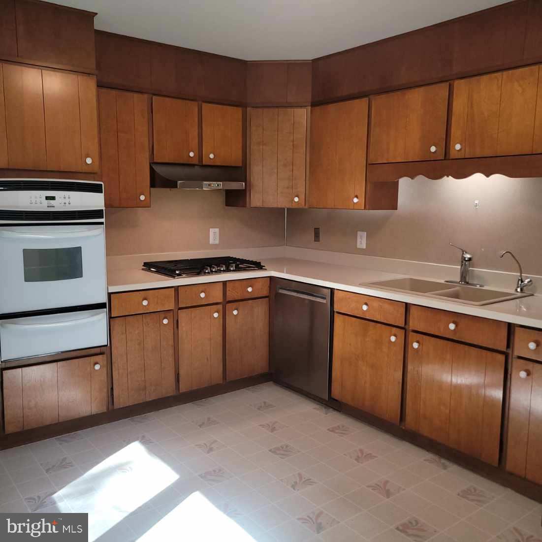 FOUNTAIN GREEN HEIGHTS - Residential Lease