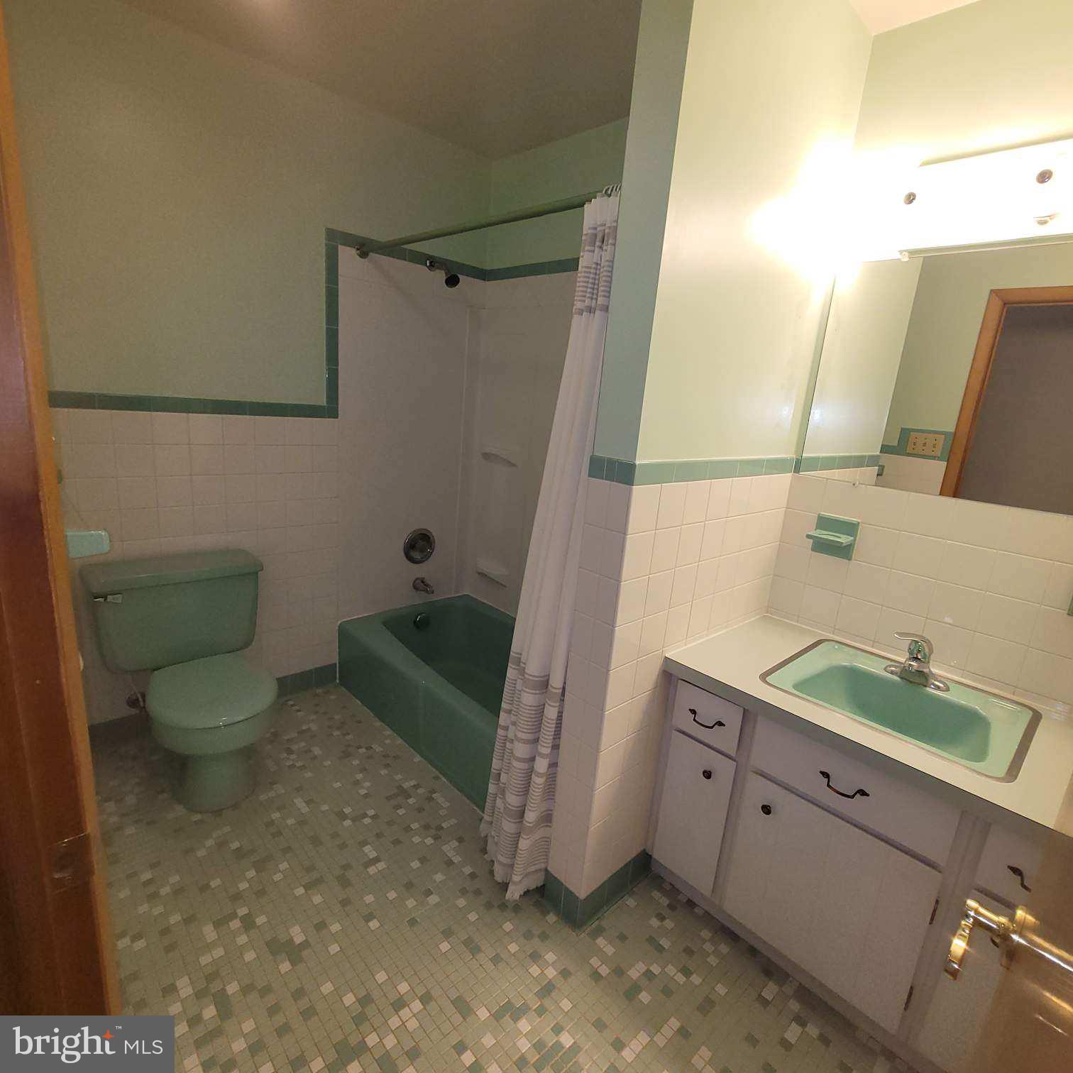 FOUNTAIN GREEN HEIGHTS - Residential Lease
